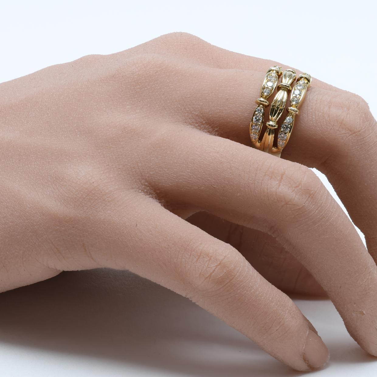 Tiffany & Co. 3reihiger Diamantring aus 18 Karat Gelbgold mit Diamanten im Angebot 1