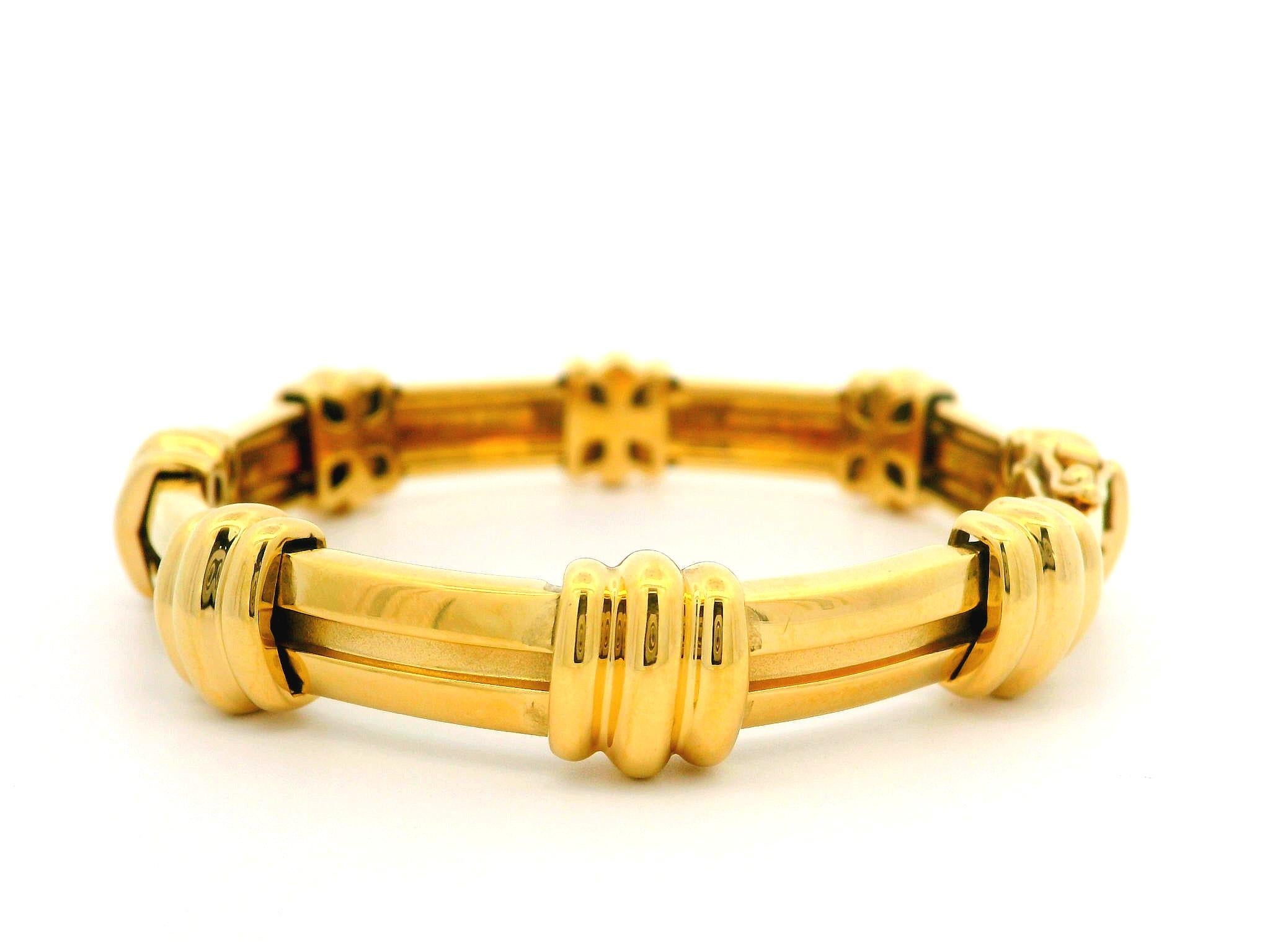 Tiffany & Co. 1995 Atlas 18k Yellow Gold Grooved Geometric Link Bracelet In Excellent Condition In Montclair, NJ