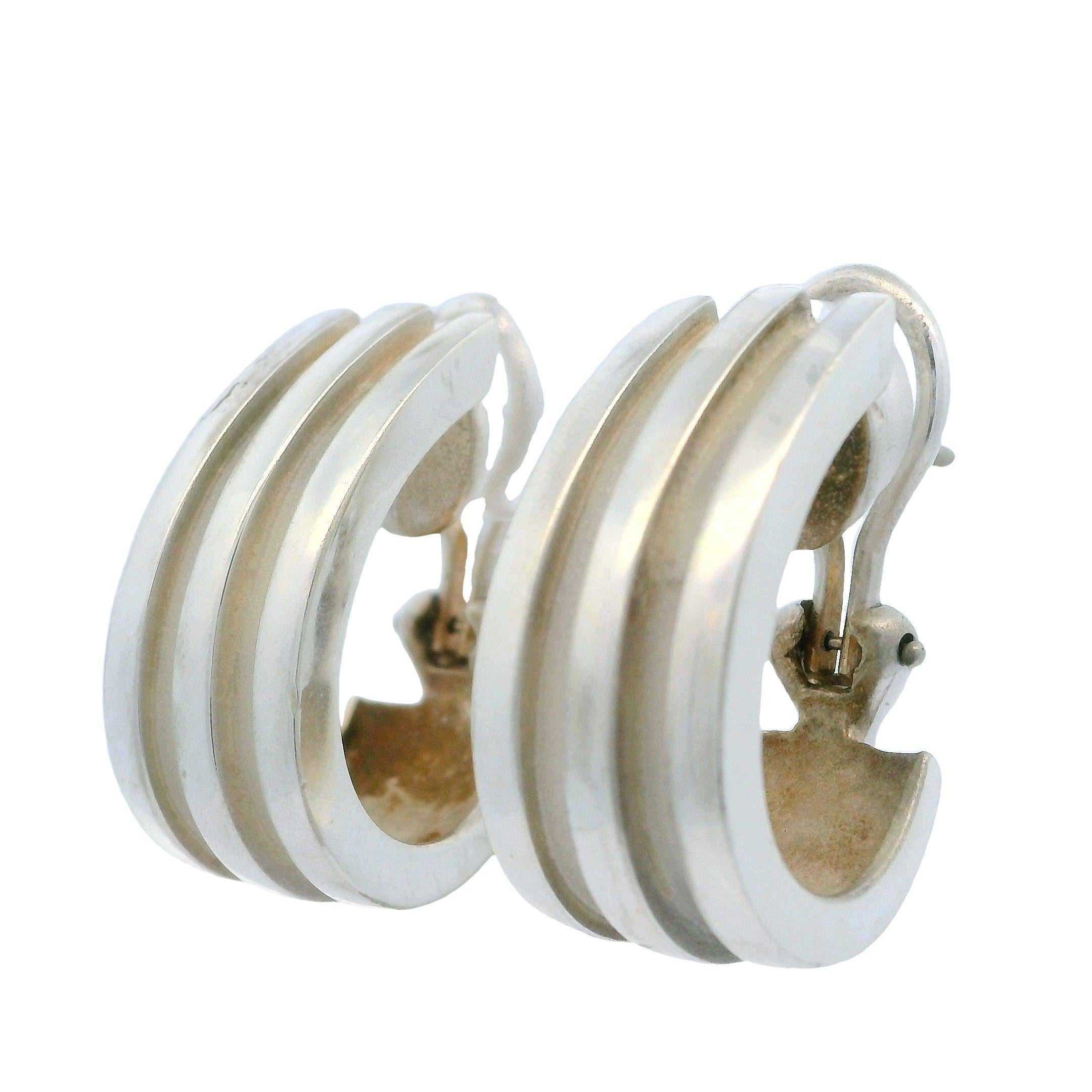Women's Tiffany & Co. 1995 Atlas Sterling Silver Grooved Large Cuff Omega Back Earrings