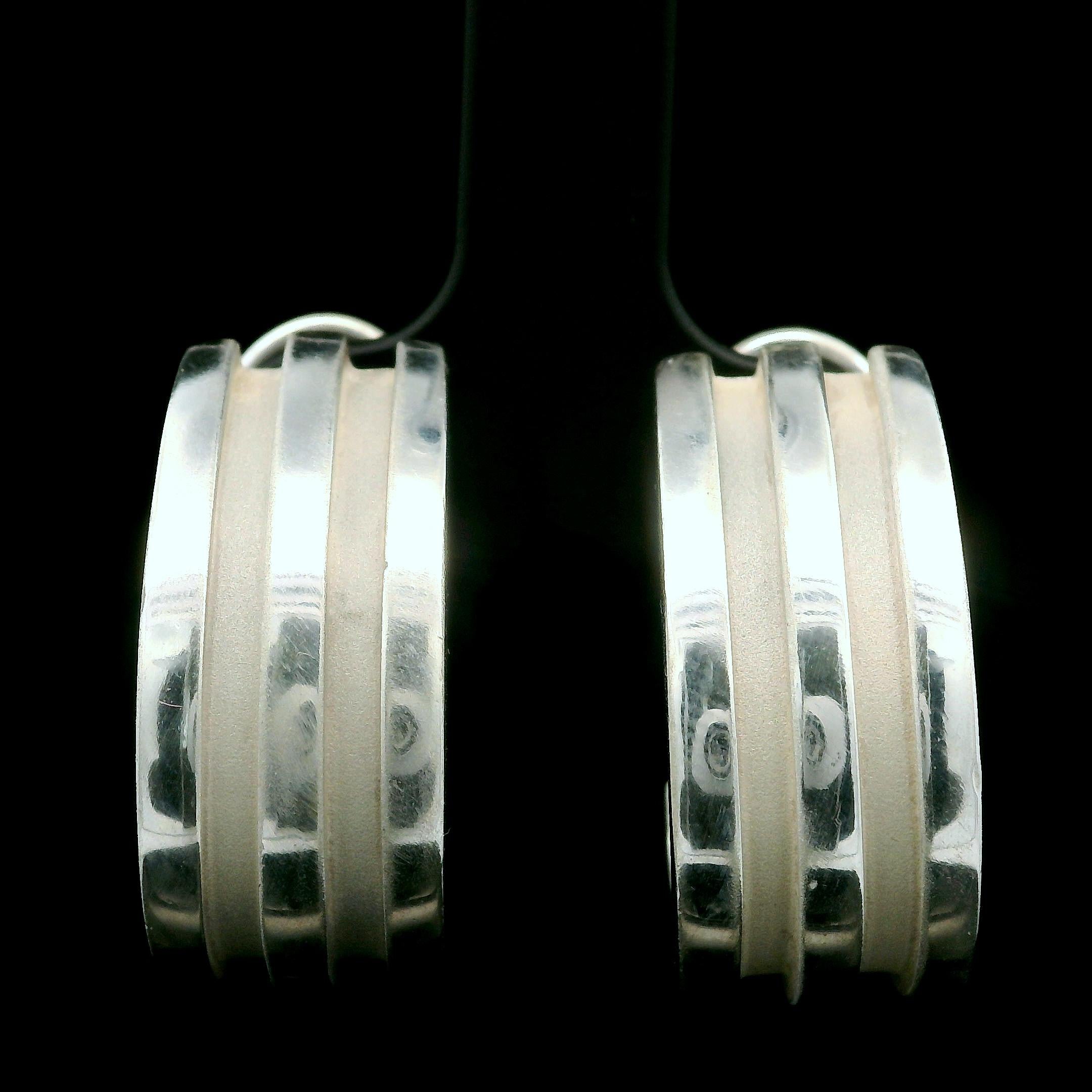 Tiffany & Co. 1995 Atlas Sterling Silver Grooved Large Cuff Omega Back Earrings 1