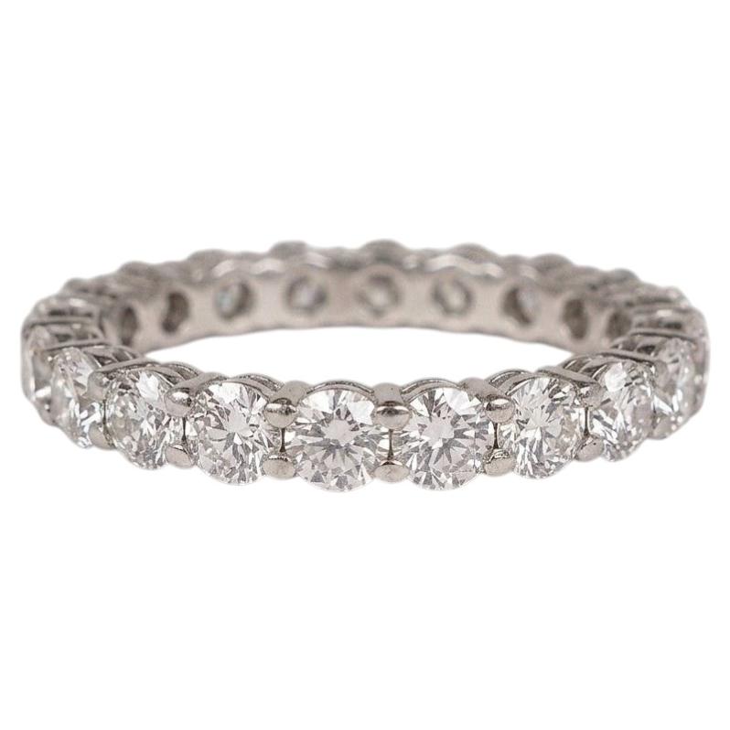 Tiffany & Co. 2-Karat-Diamant-Eternity-Ring aus Platin