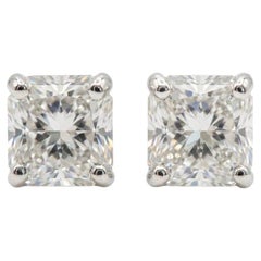 Tiffany 
Co. - Boucles d
oreilles en platine avec diamant Lucida de 2 carats