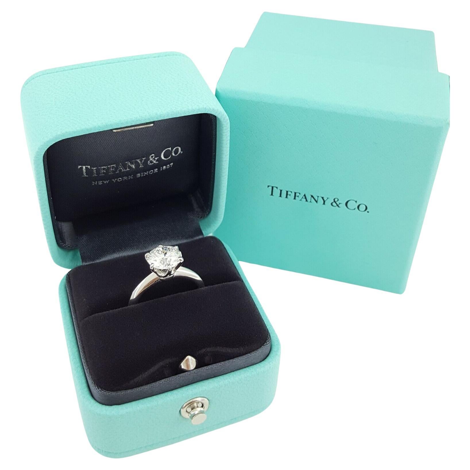 Tiffany & Co. 2.02 Carat Round Cut Diamond Platinum Solitaire Ring