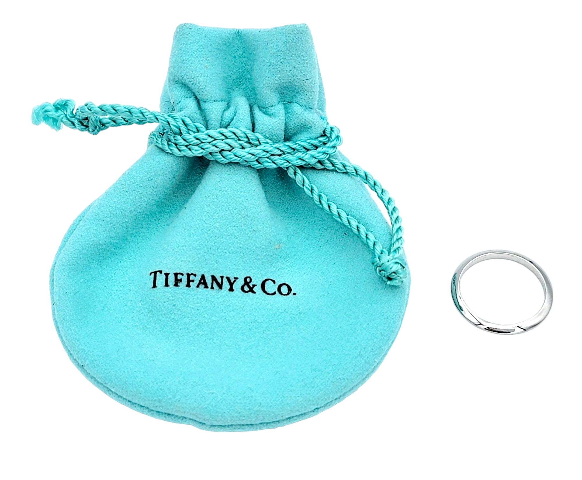 Tiffany & Co. Verlobungsring aus poliertem Platin mit 2 mm Messerkante im Stil von Tiffany & Co. im Angebot 2