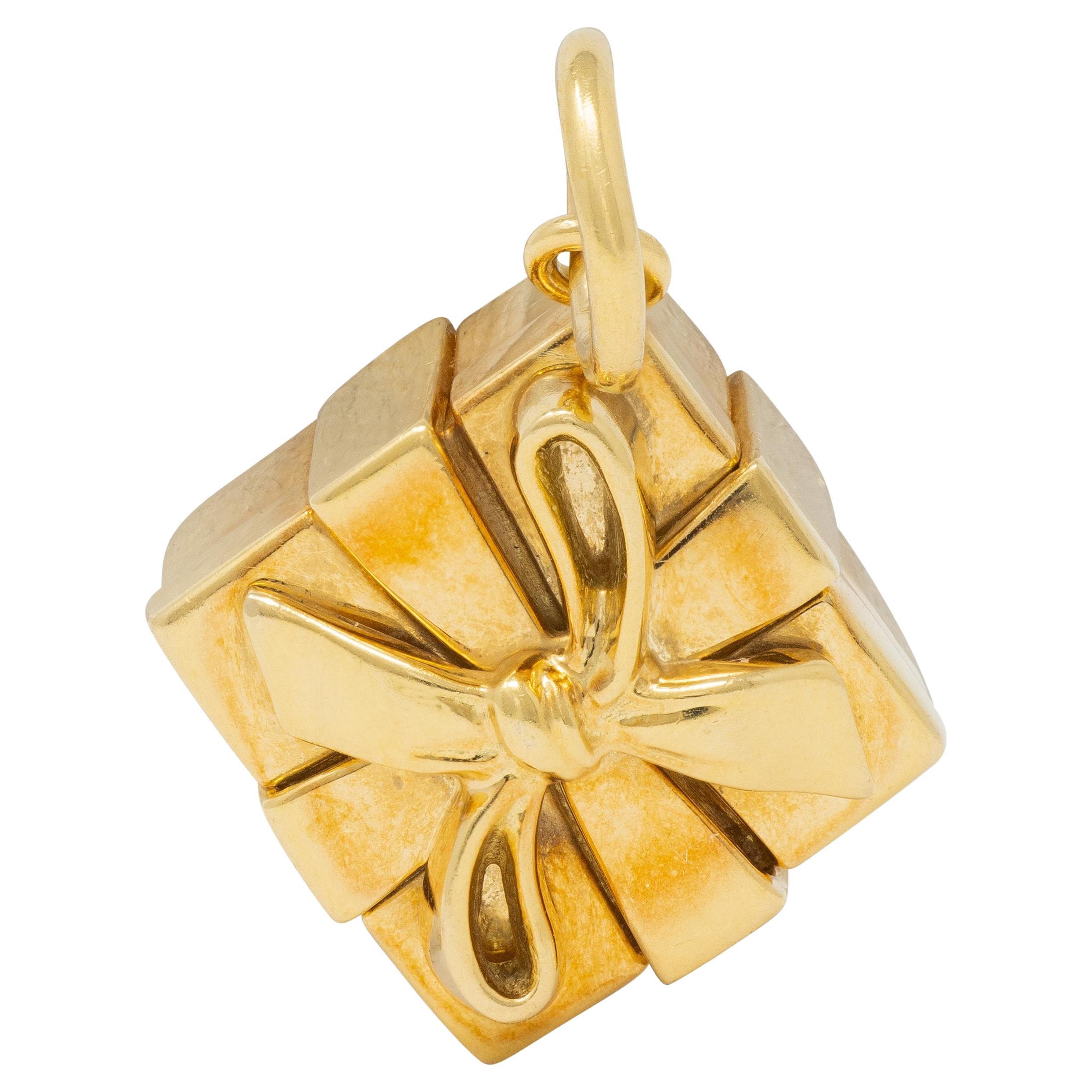 Tiffany 
Co. 2000
s 18 Karat Yellow Gold Present Charm For Sale