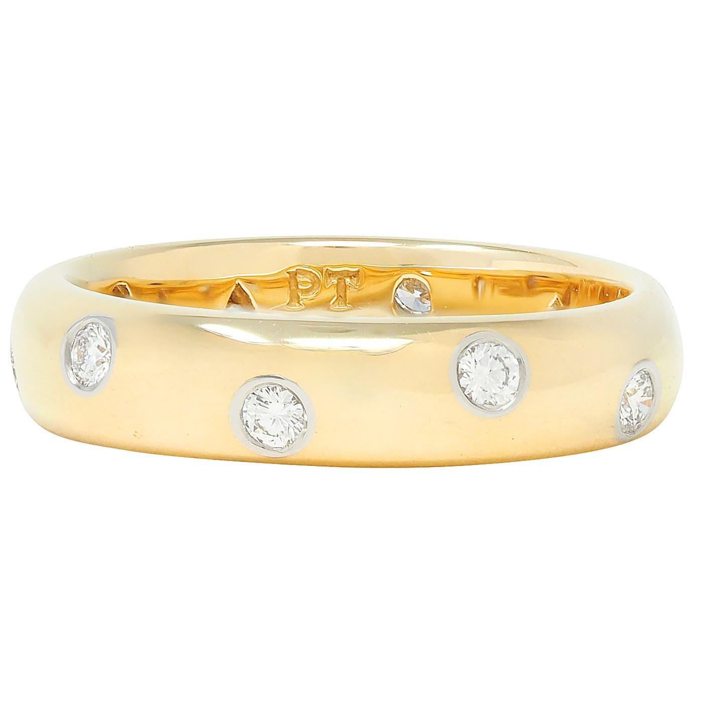 Anillo Tiffany & Co. 2000 de oro amarillo de 18 quilates con banda de diamantes y platino Etoile Corte brillante en venta