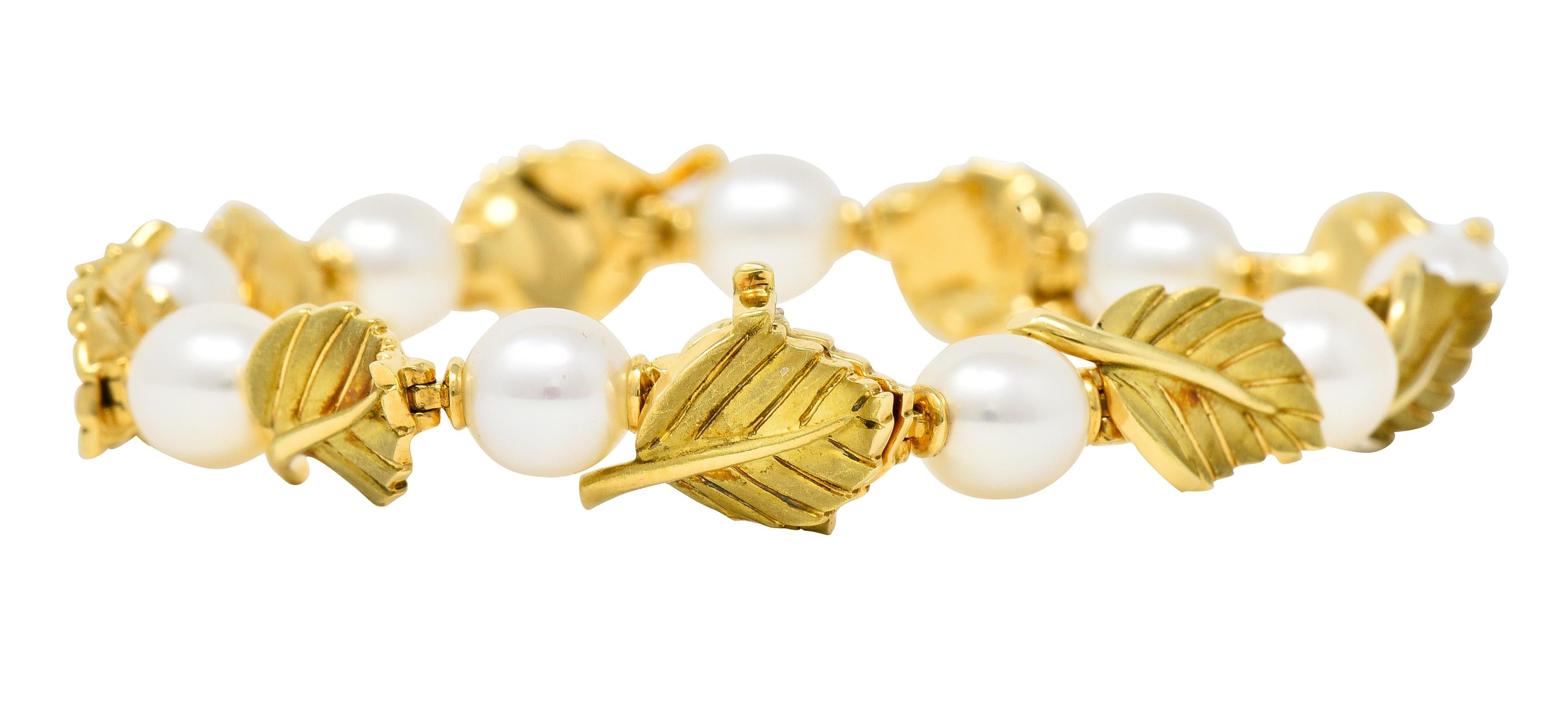 Uncut Tiffany & Co. 2003 Pearl 18 Karat Yellow Gold Leaf Vintage Link Bracelet