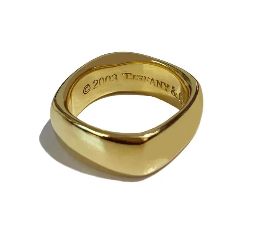 Tiffany & Co. 2003 Square Cushion Ring in 18k In Excellent Condition For Sale In New York, NY