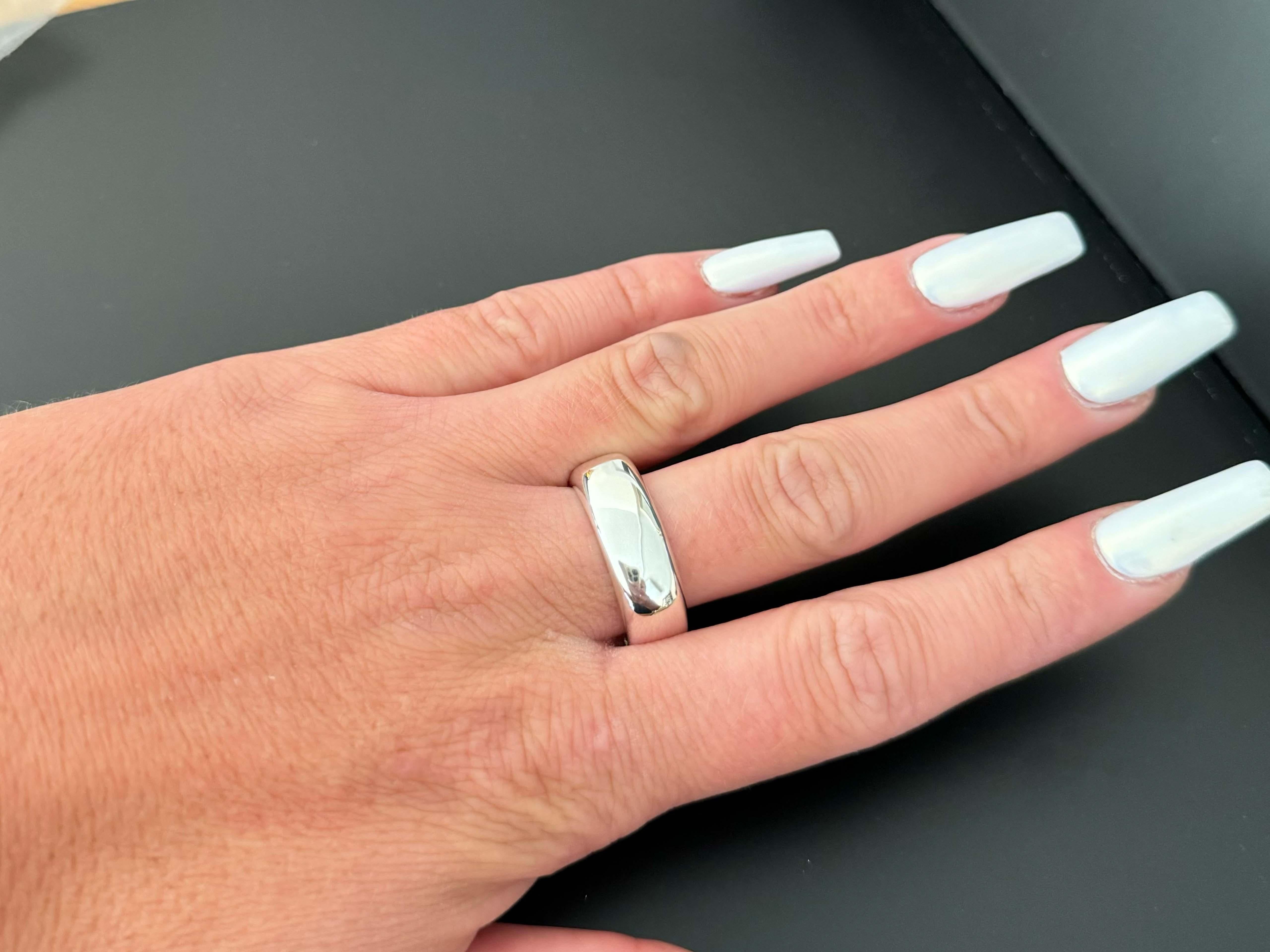 Tiffany & Co. 2003 Square Cushion Sterling Silver Ring In Excellent Condition For Sale In Honolulu, HI