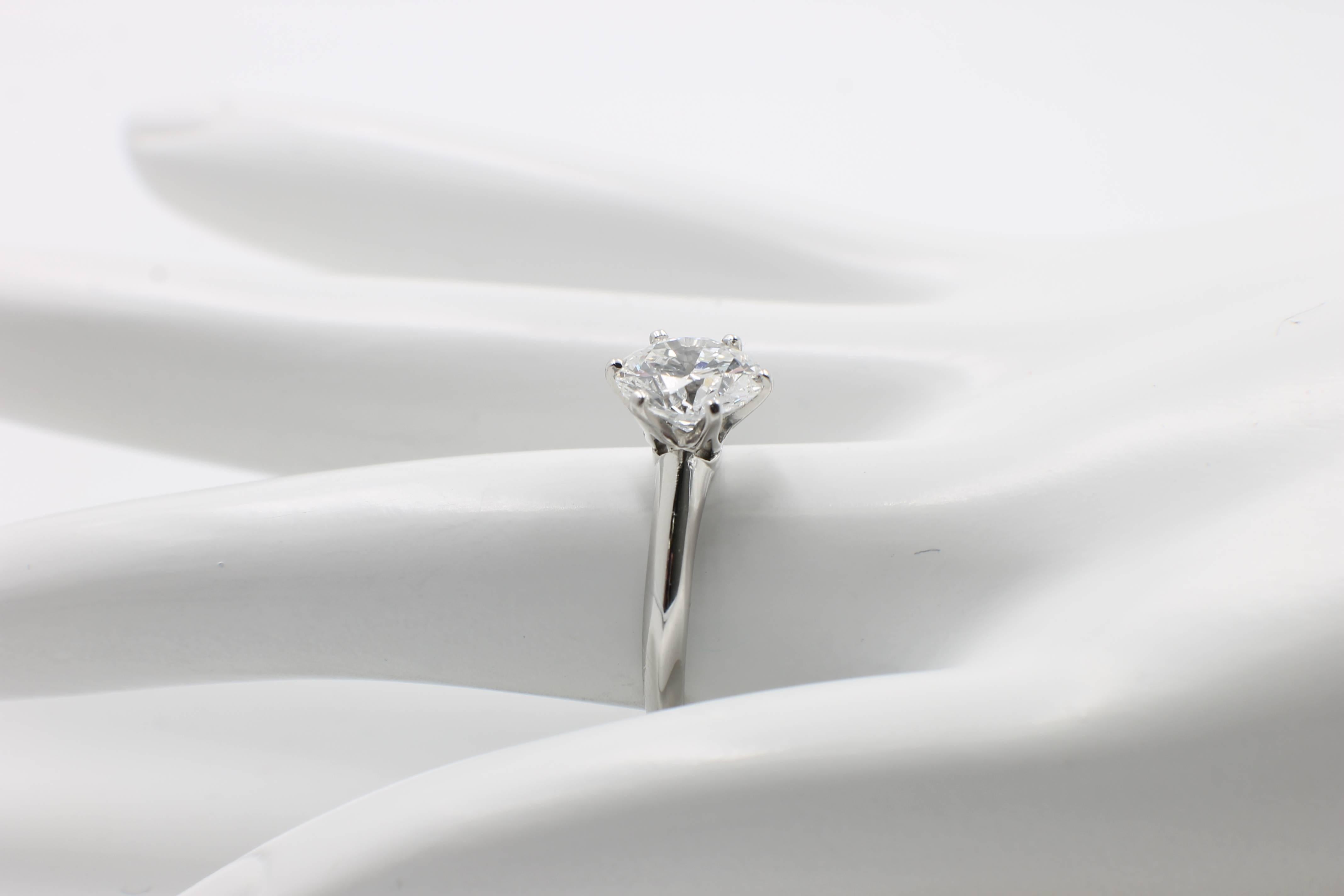 Tiffany & Co. 2.01 Carat D VVS1 Platinum Solitaire Diamond Engagement Ring 2