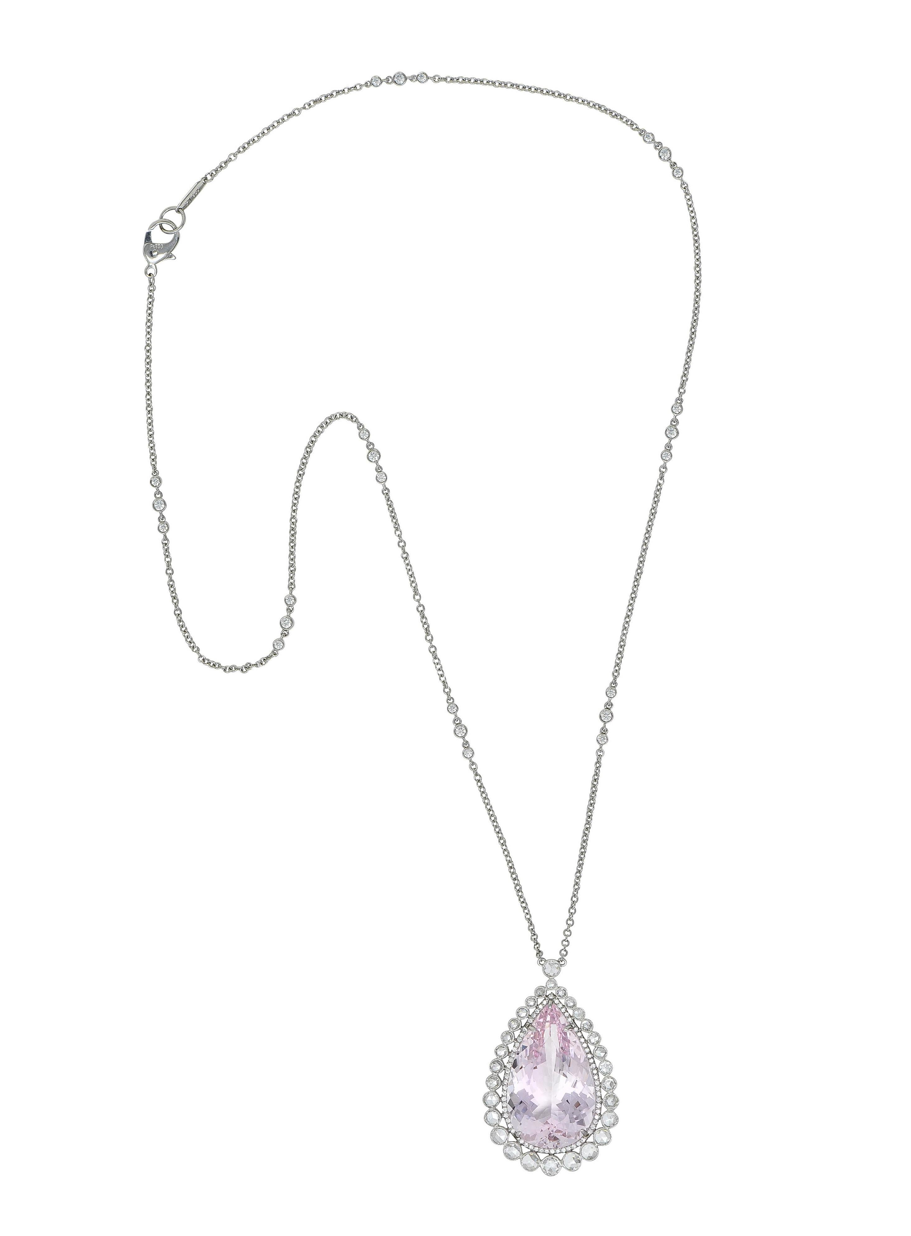 Taglio a goccia Tiffany & Co. Collana a goccia in platino con diamante Morganite da 27,01 CTW del 2010 in vendita