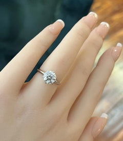 Tiffany & Co. 2.02ct Round Brilliant Diamond Engagement Ring in Platinum