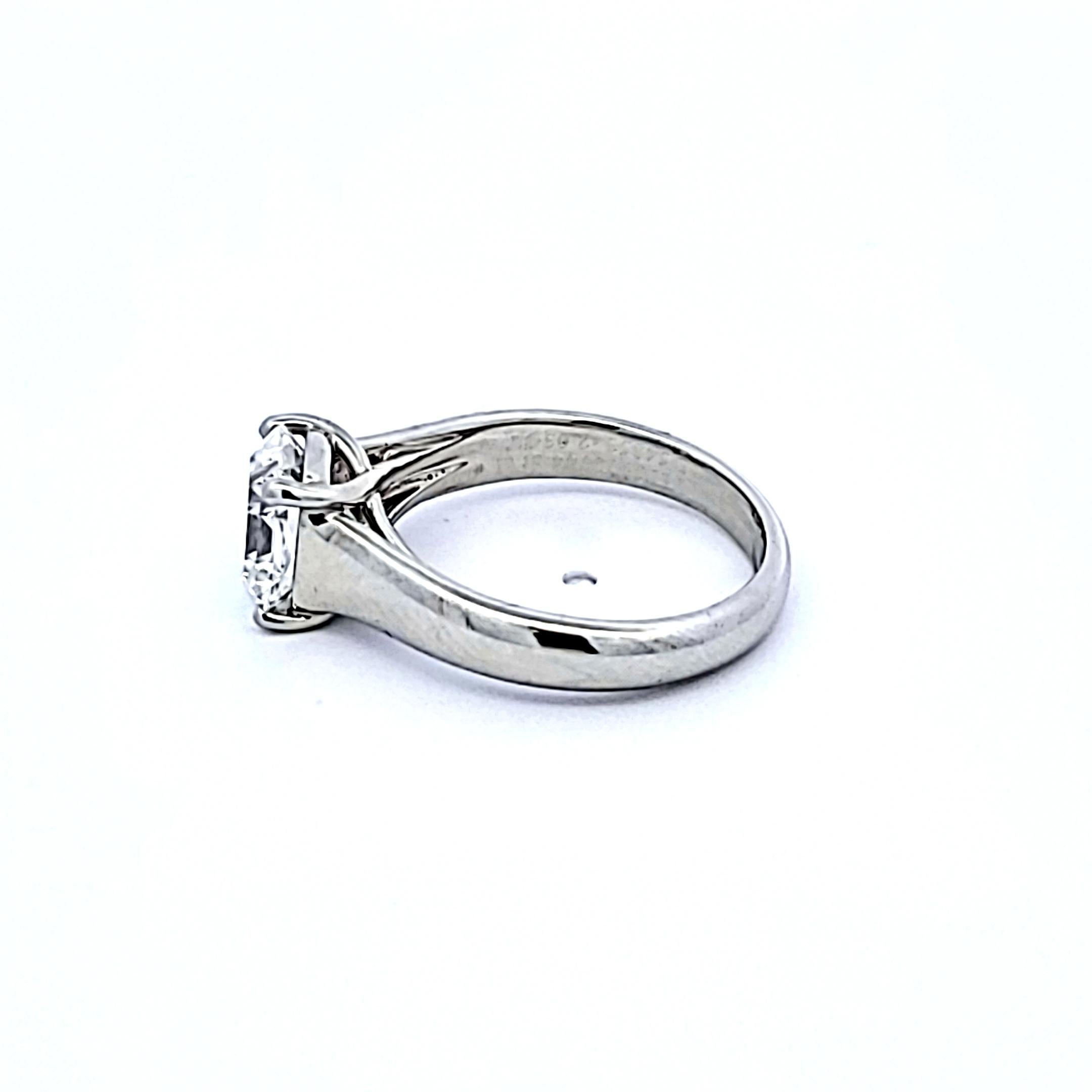 Tiffany & Co, bague de fiançailles en platine avec diamant taille radiant de 2,03 carats F VS1 en vente 6
