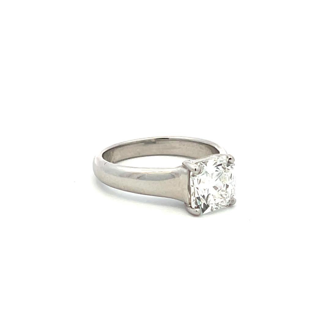 Tiffany & Co, bague de fiançailles en platine avec diamant taille radiant de 2,03 carats F VS1 en vente 2