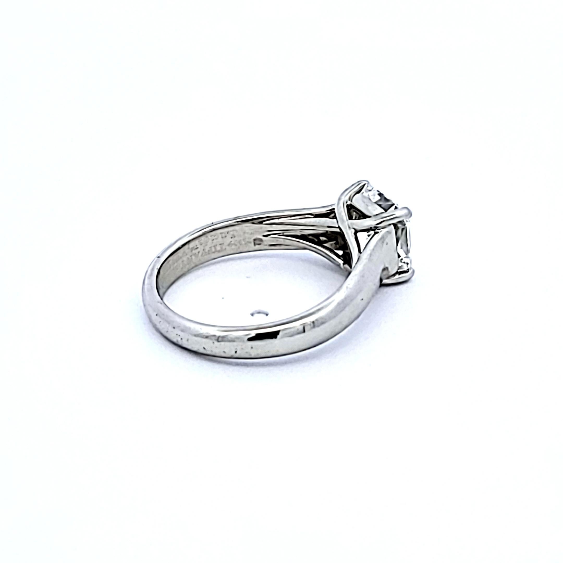 Tiffany & Co, bague de fiançailles en platine avec diamant taille radiant de 2,03 carats F VS1 en vente 3