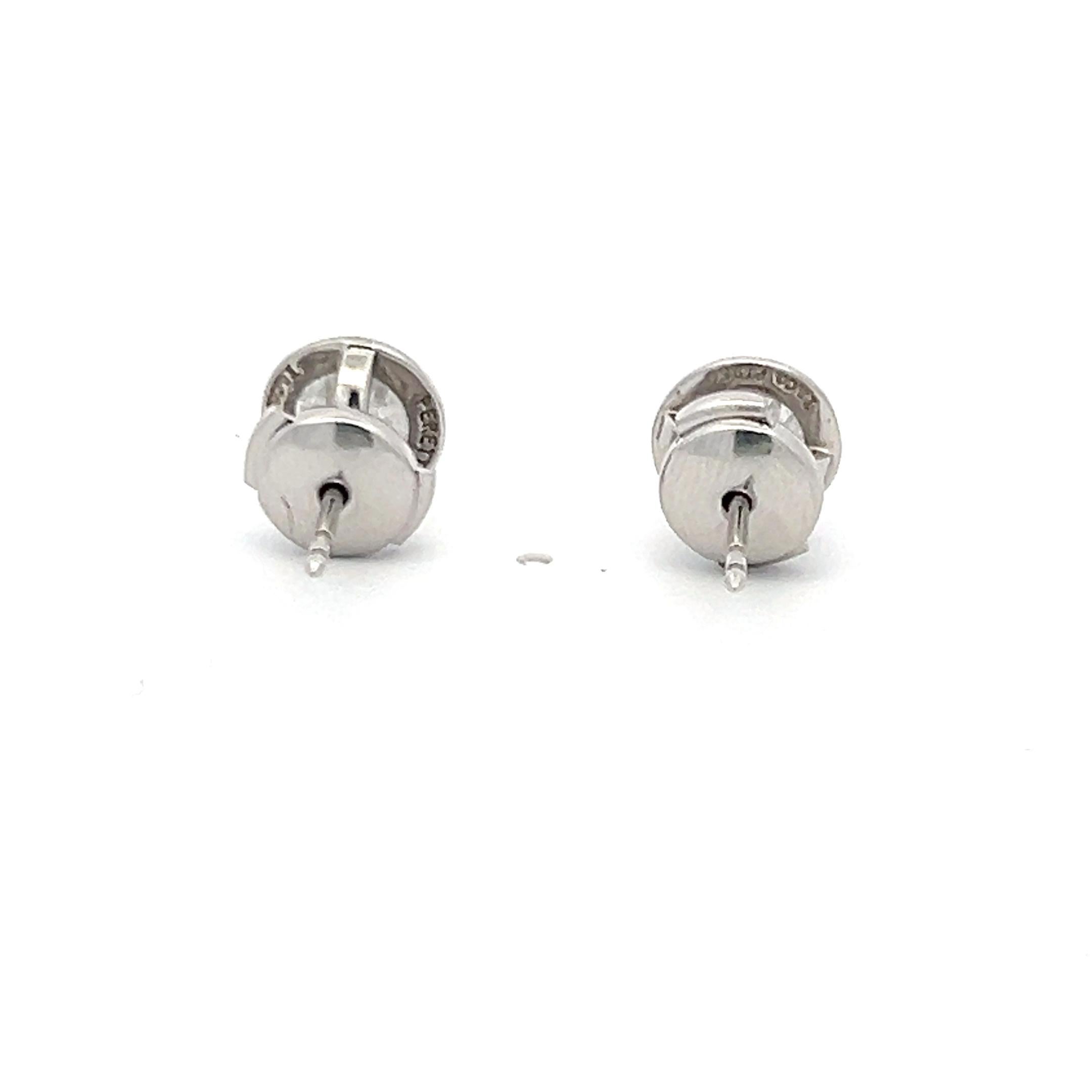 Tiffany & Co 2.05 Carat Round Brilliant G VS1 Diamond Platinum Earrings For Sale 3