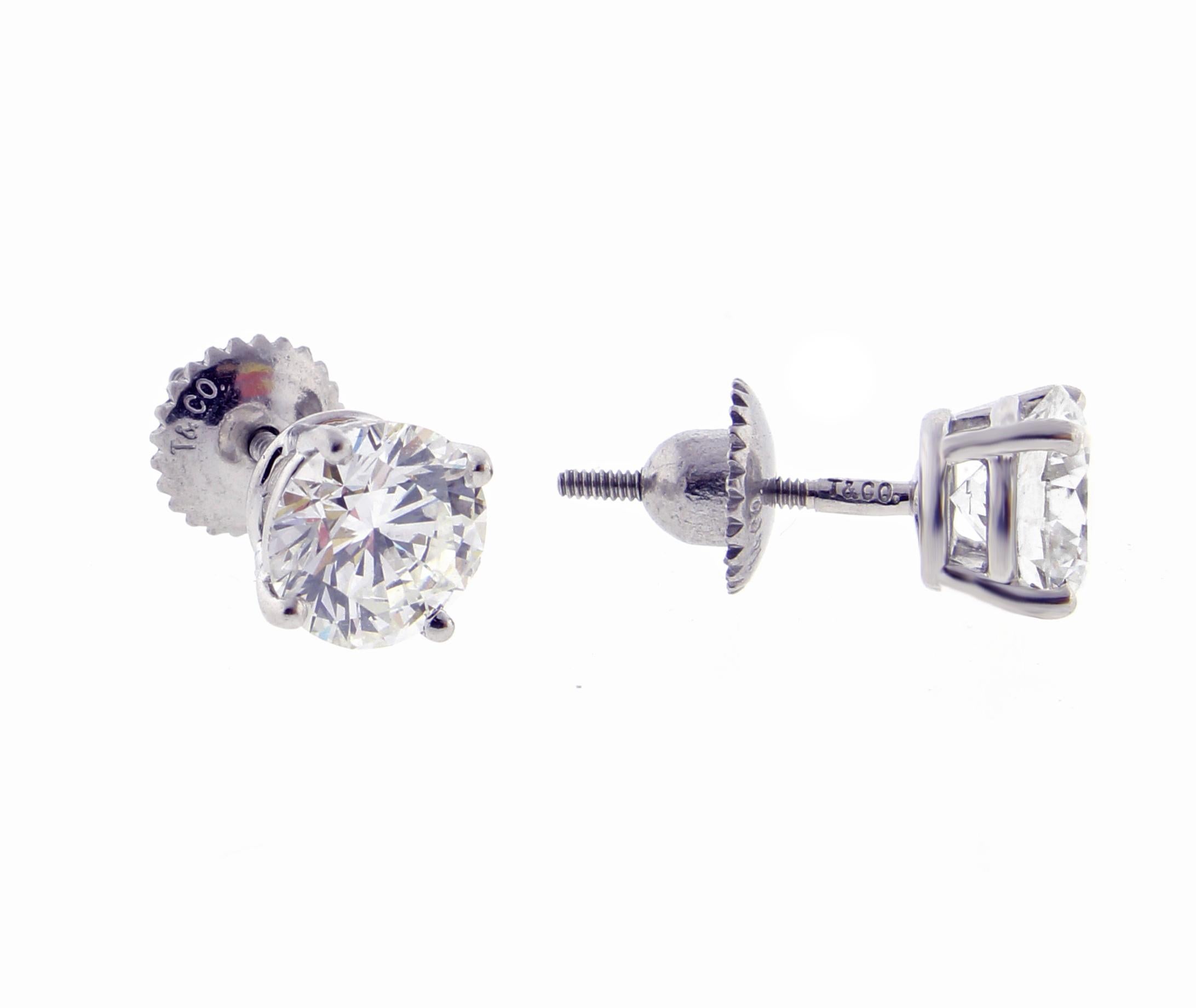 2 carat diamond stud earrings tiffany