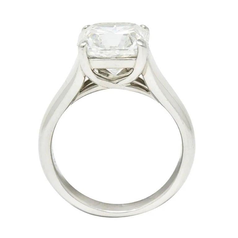 Anillo Tiffany & Co. de diamantes talla brillante cuadrada Lucida en platino de 2,16 ct Corte radiante en venta