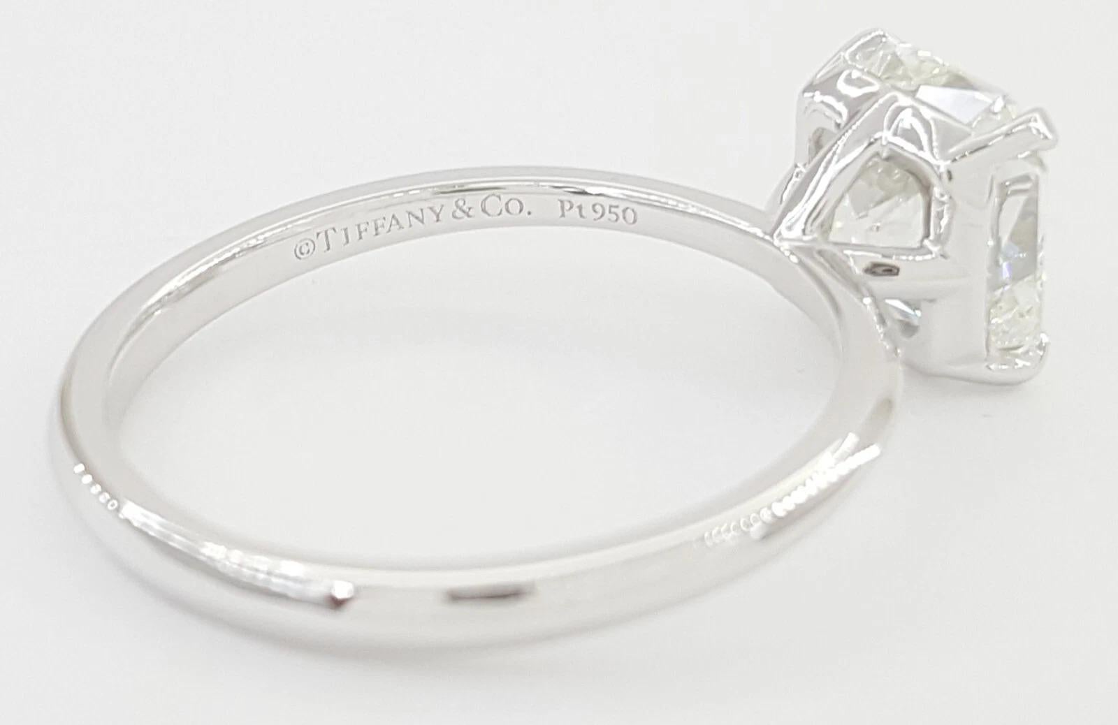 Women's or Men's Tiffany & Co. 2.16 ct True Cut Radiant Diamond Engagement Ring For Sale