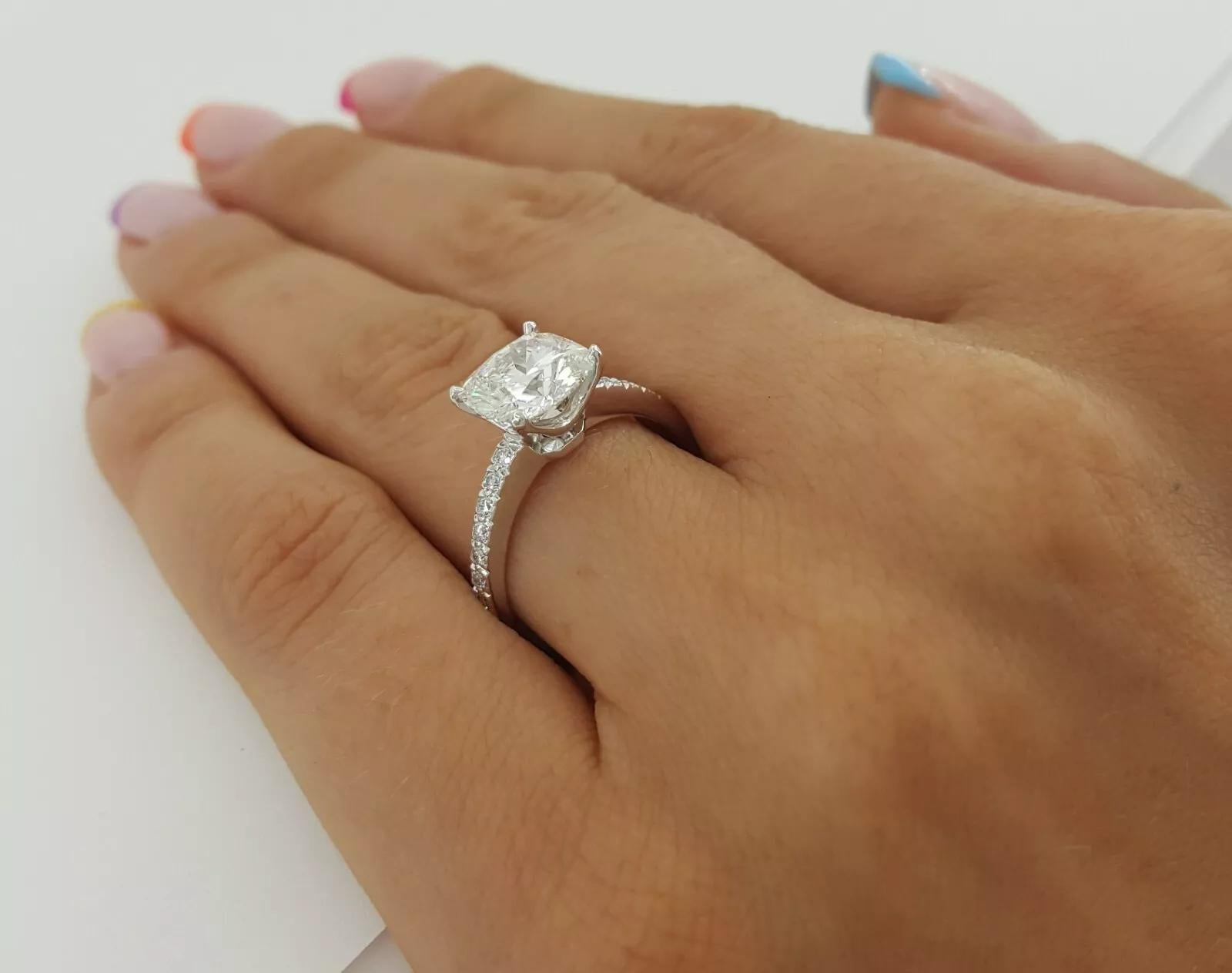 Tiffany & Co. 2.17ct NOVO Cushion Brilliant Diamond Platinum Engagement Ring In New Condition For Sale In Chicago, IL