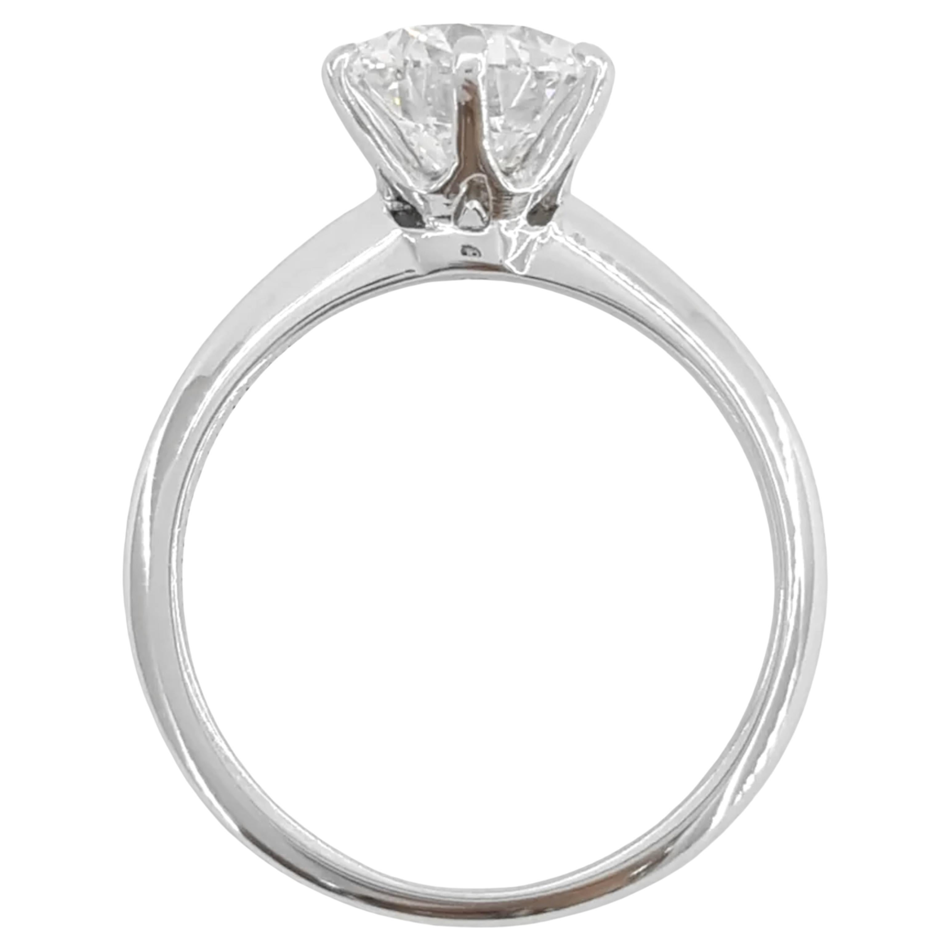 Taglio rotondo Tiffany & Co. 2.22 Ct. Anello di fidanzamento con diamante taglio Brilliante rotondo in vendita