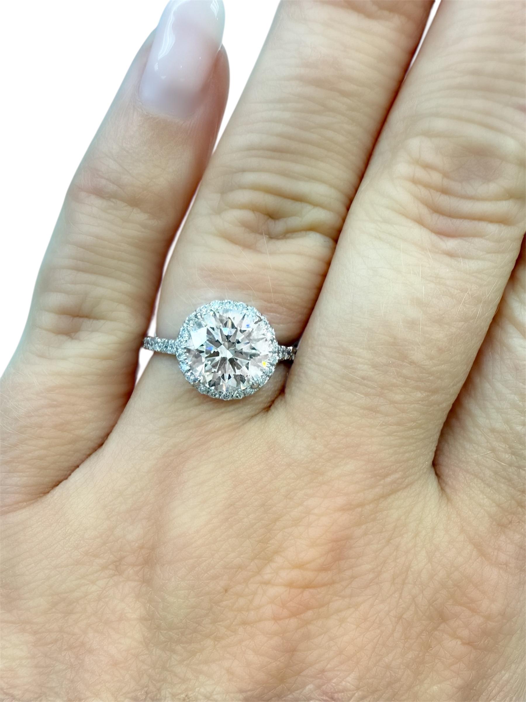 Tiffany & Co., bague de fiançailles Soleste Halo avec diamant de 2.25 carat en vente 1