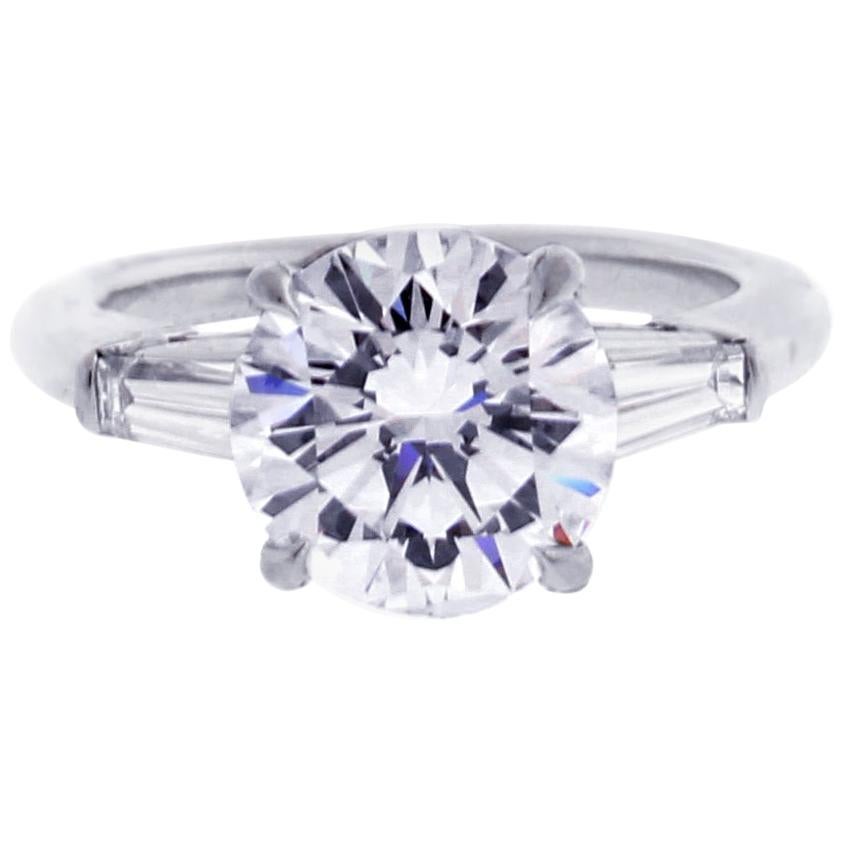 Anello di fidanzamento solitario con diamante da 2.27 carato di Tiffany & Co.