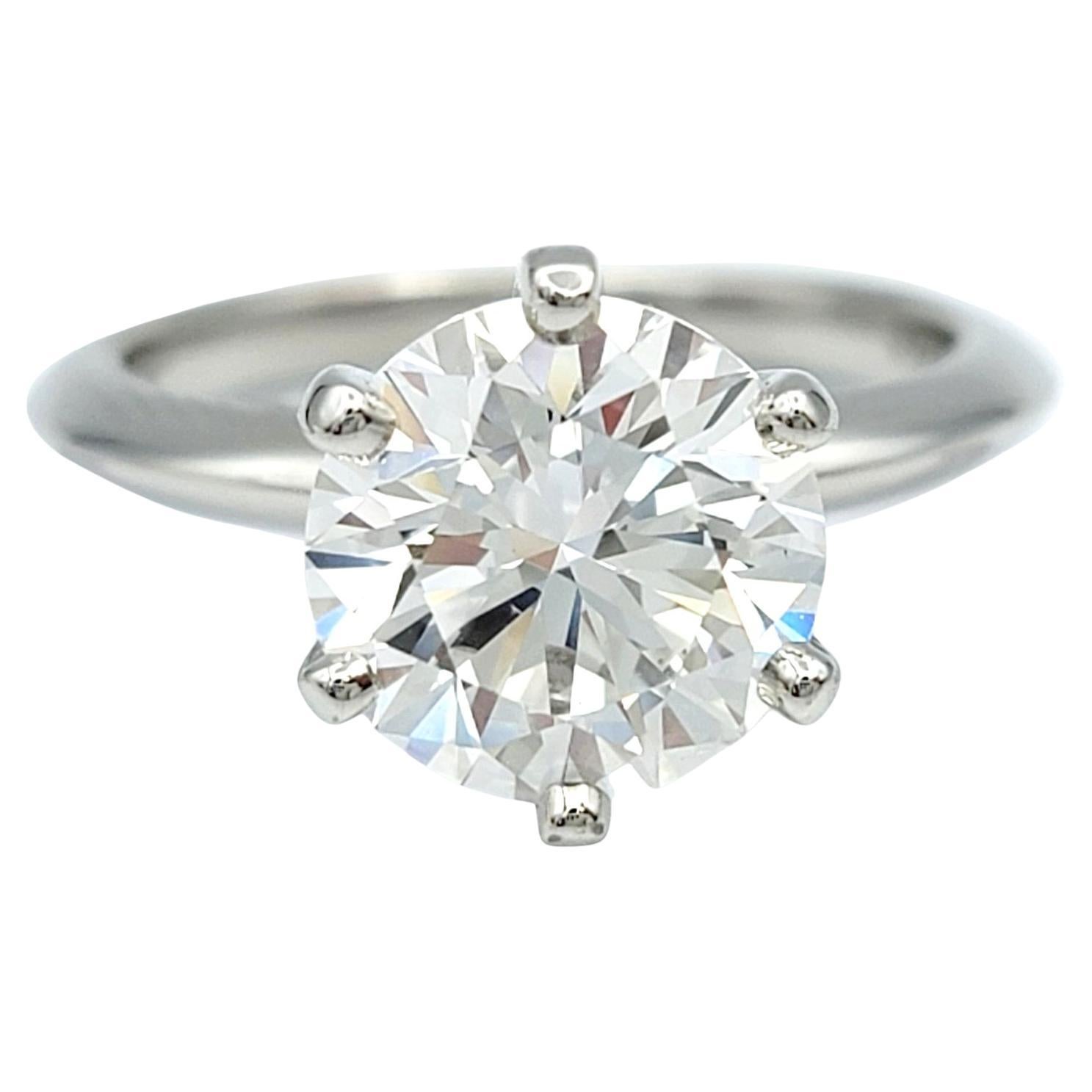 Tiffany & Co. Bague de fiançailles solitaire à 6 griffes avec diamant rond de 2,29 carats, F/VS1 