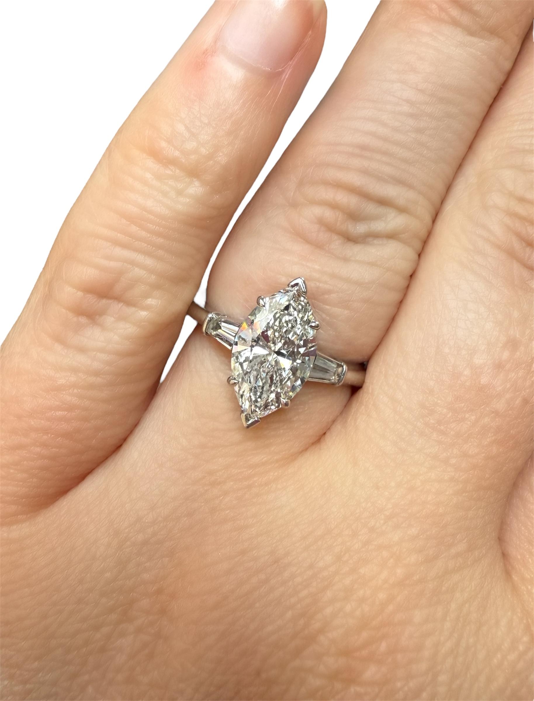 Tiffany & Co., 2.47 Carat Marquise Cut Diamond Engagement Ring For Sale 3