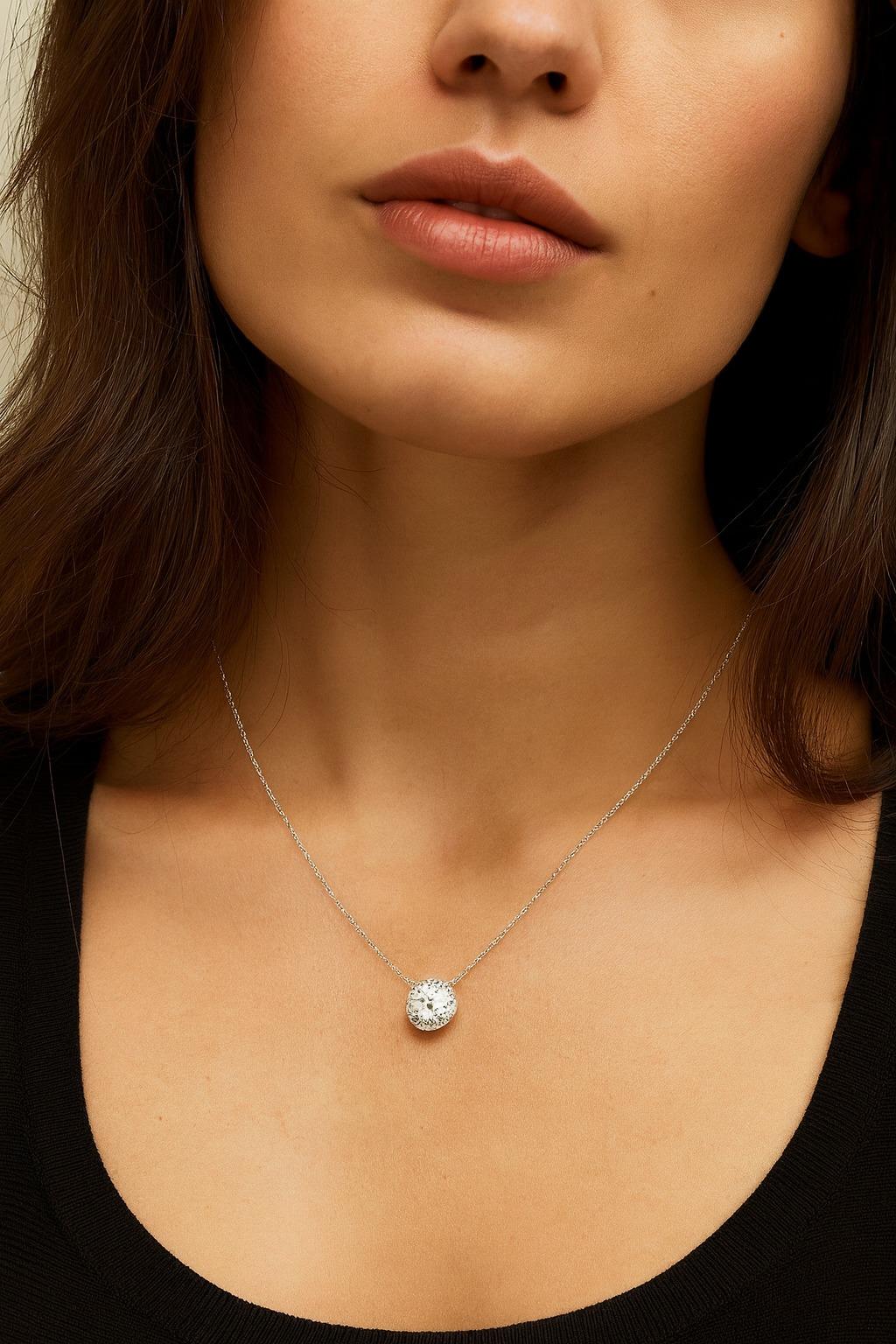 Round Cut Tiffany & Co. 2.49 Carat Diamond Soleste Halo Platinum Pendant Necklace For Sale