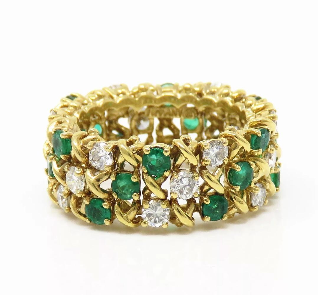 Contemporary Tiffany & Co. 2.50 Carat Emerald Diamond 18k Band Ring For Sale