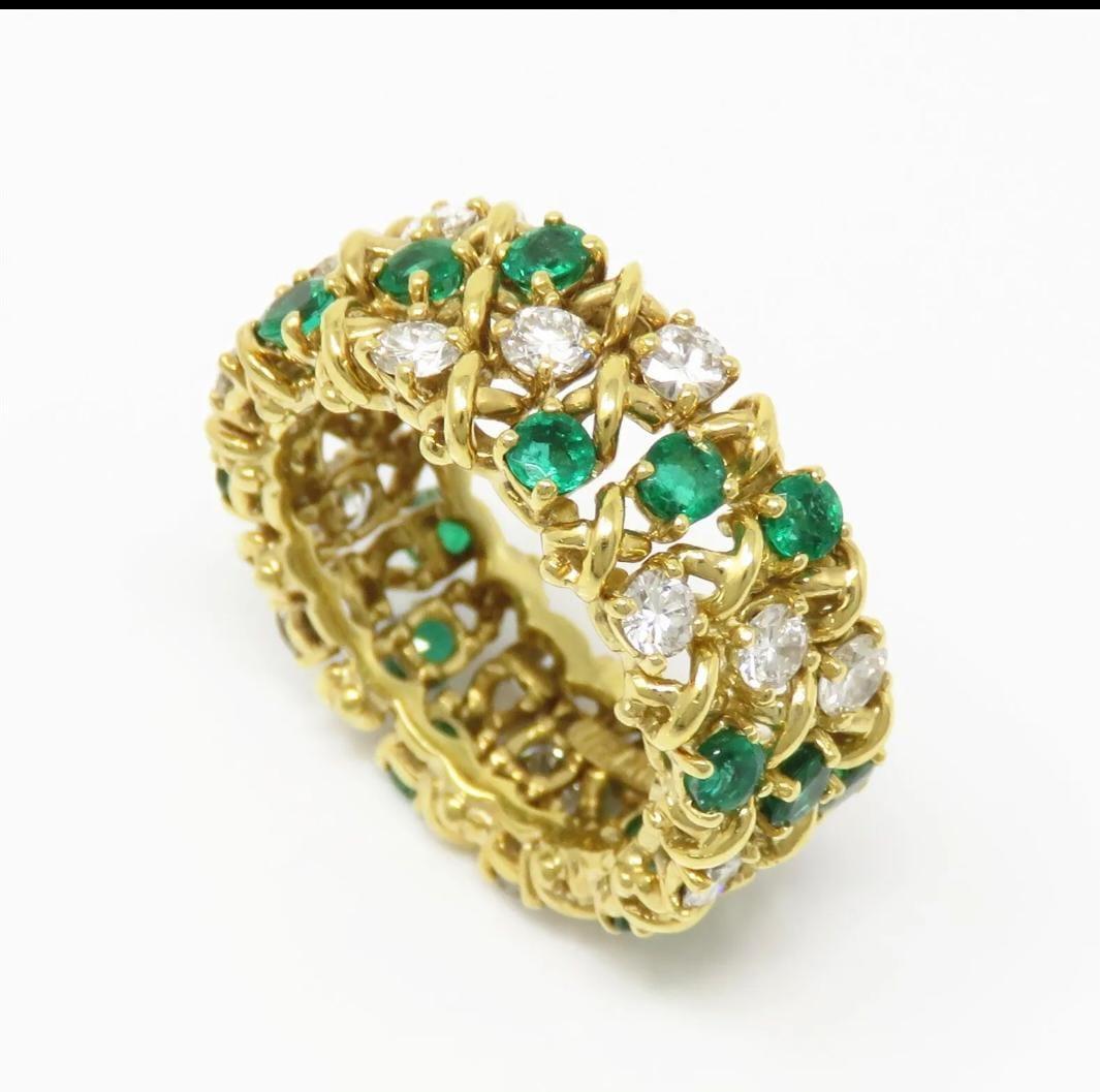 Emerald Cut Tiffany & Co. 2.50 Carat Emerald Diamond 18k Band Ring For Sale