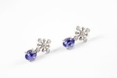 Tiffany & Co. 2.50 Carat Tanzanite Diamond Plat Earrings "Snowflake Collection"