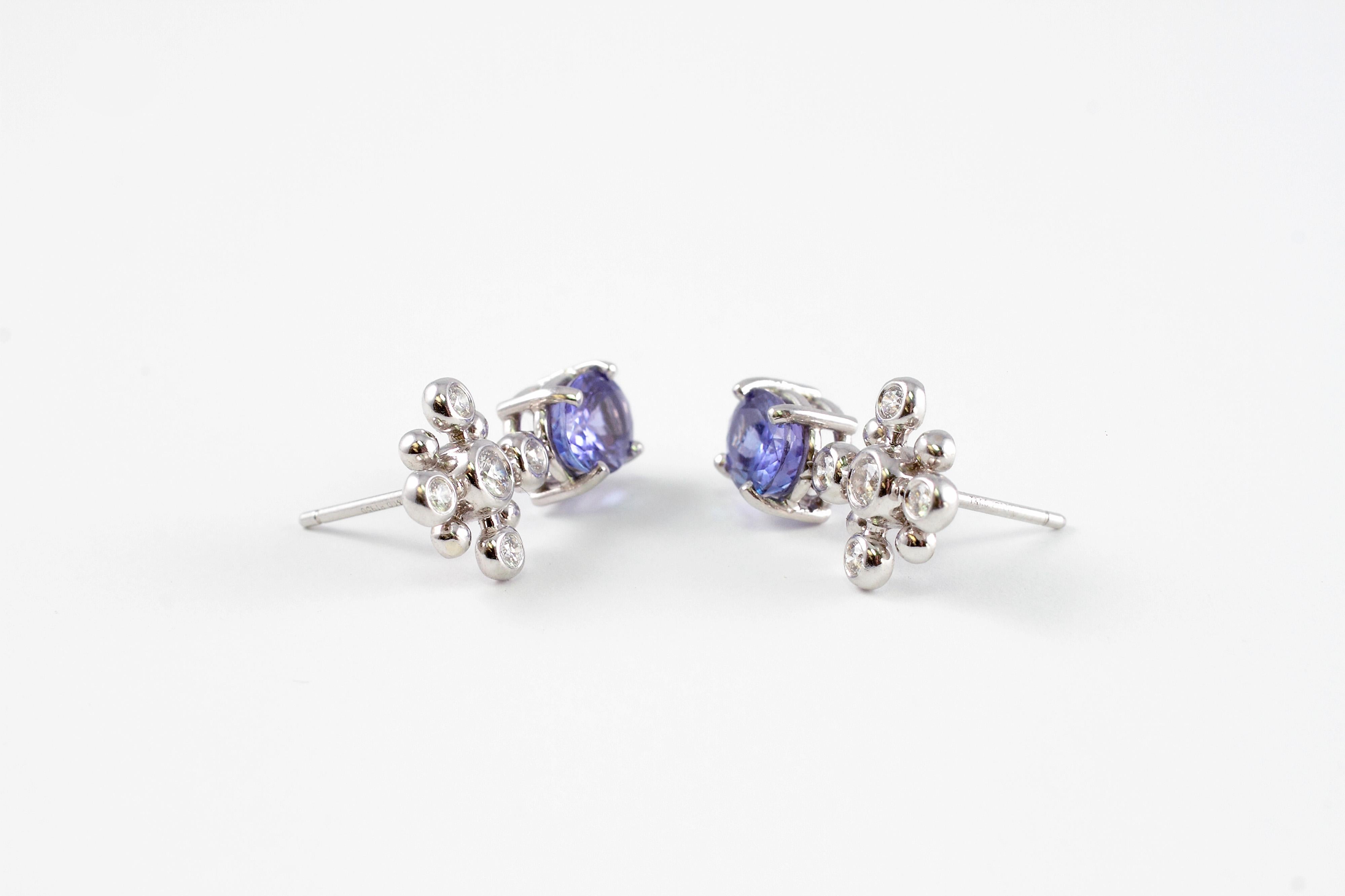 Oval Cut Tiffany & Co. 2.50 Carat Tanzanite Diamond Plat Earrings 