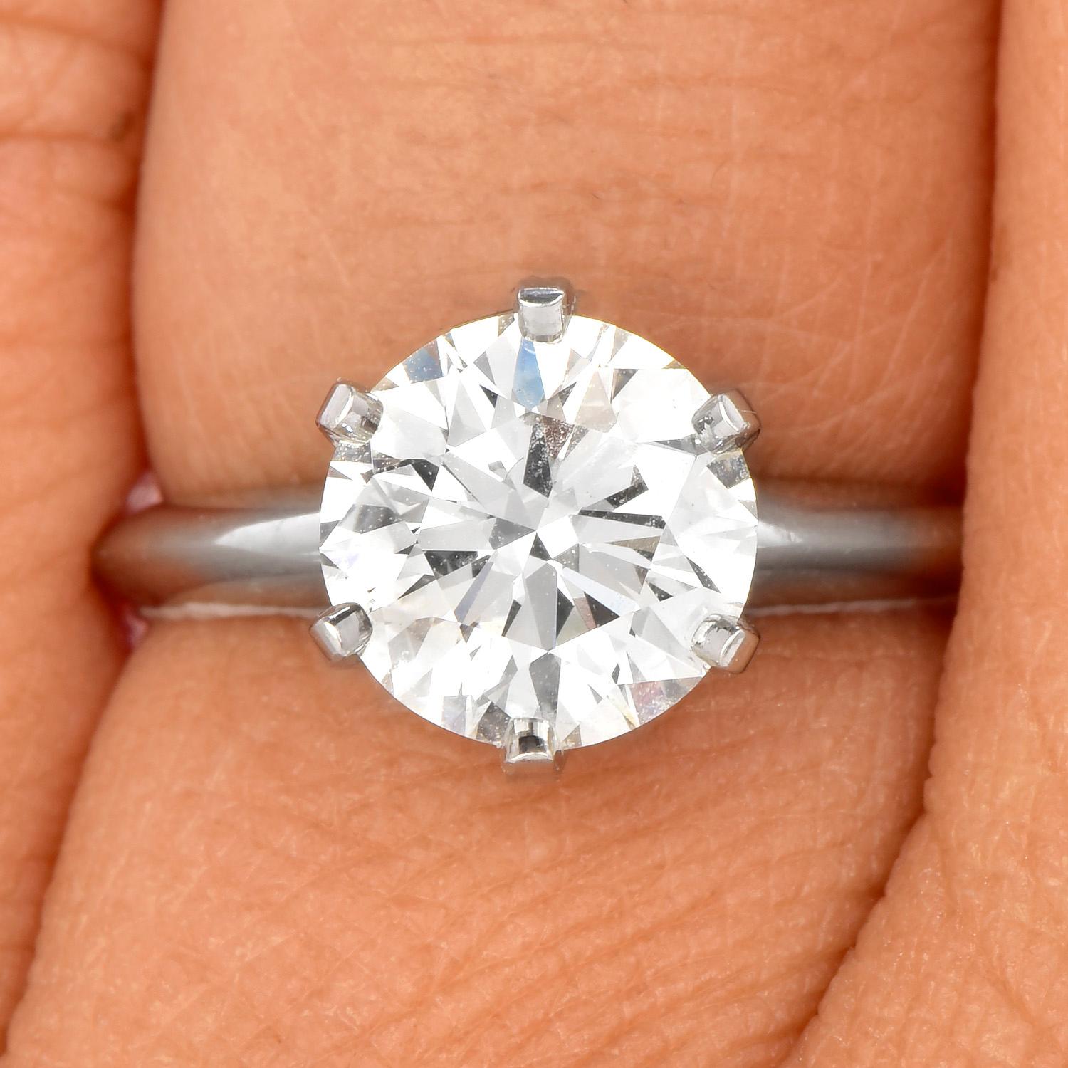 Tiffany & Co. 2.53ct I-VS1 Diamond Platinum Solitaire Engagement Ring In Excellent Condition In Miami, FL