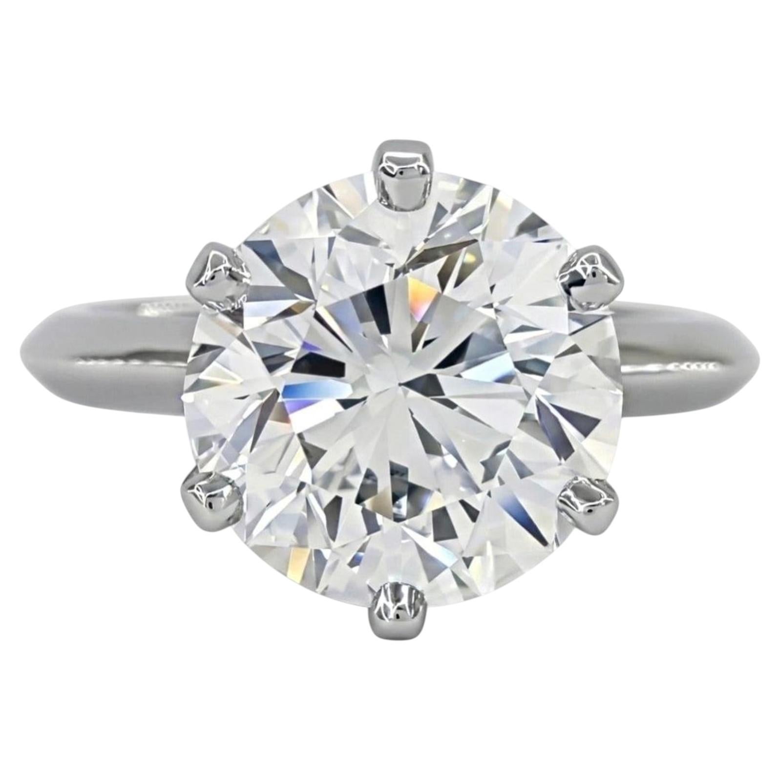 Tiffany & Co. 2.6 Carat Round Brilliant Diamond Engagement Ring in Platinum