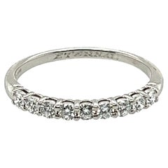 Tiffany & Co. Anello di matrimonio/anniversario in platino con diamante da 0,27 carati