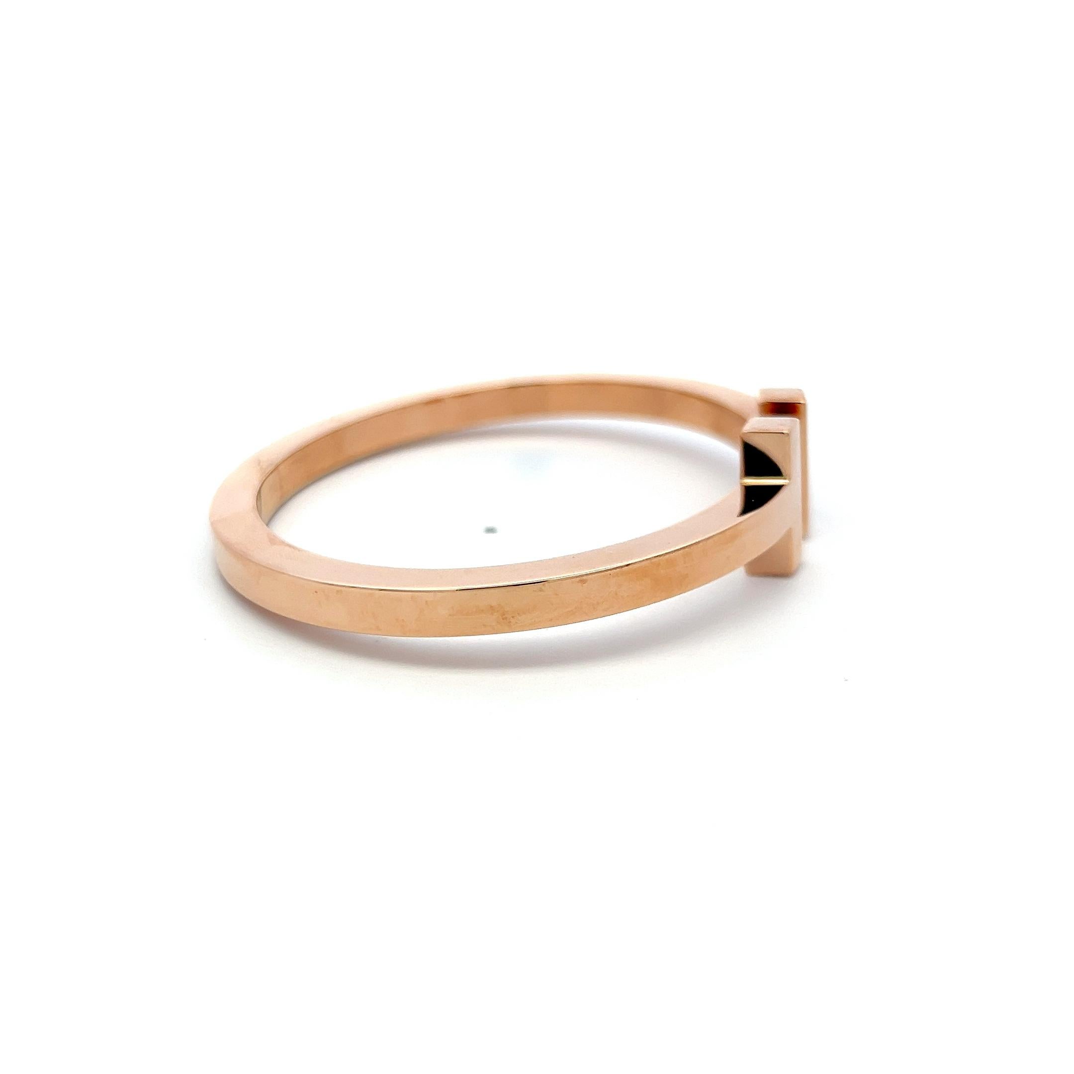 Designer:
Tiffany & Co.
Titel:
Tiffany & Co 18 Karat Gelbgold Armspange Armband
Stil:
Armreif
Metall:
18 Karat Gelbgold
Dimension:
7*0.59*0.22IN
Gewicht:
29 Gramm
Bedingung:
Vintage By und Nachlass
Produkt-ID:
5J245
Anmerkung:
Bitte beachten Sie,