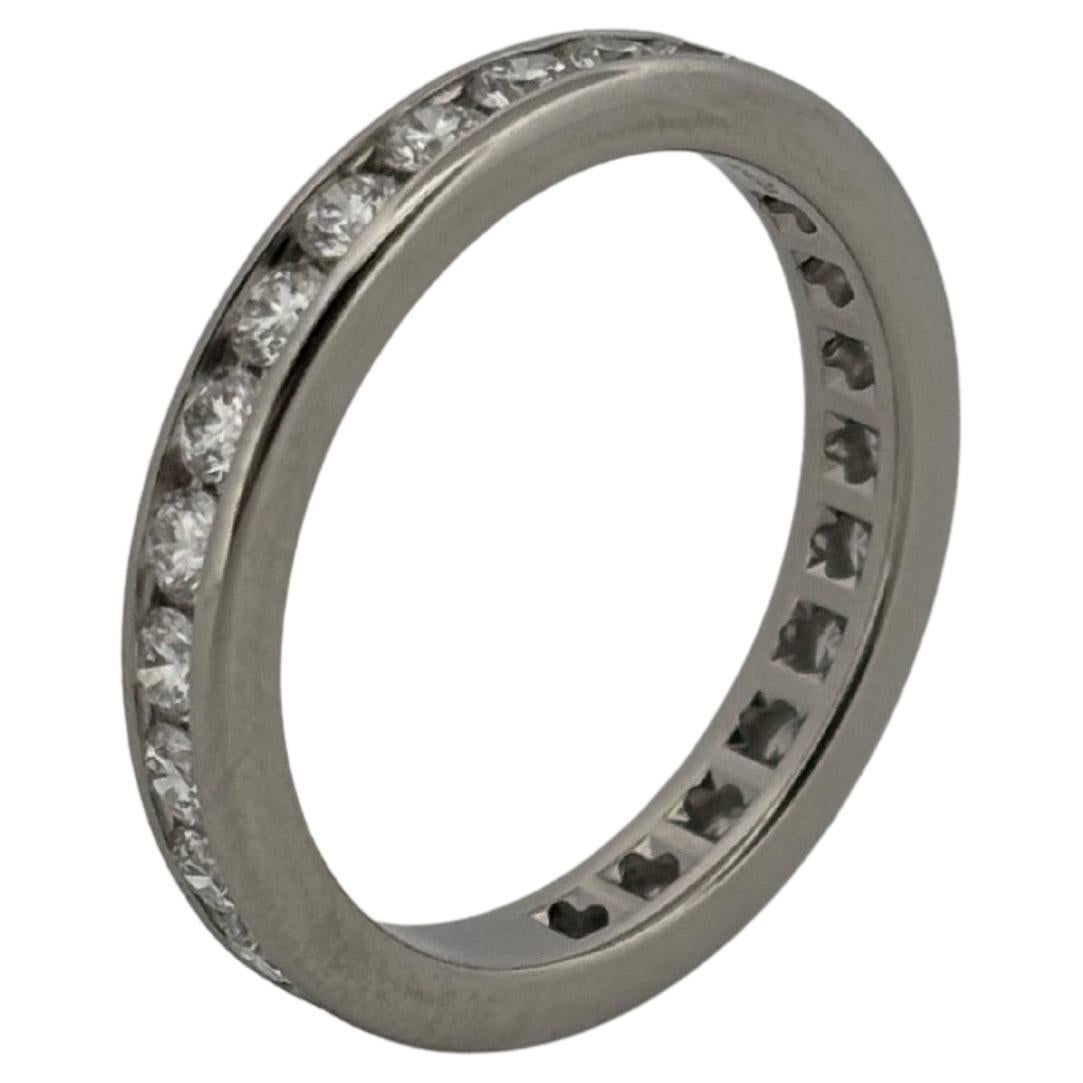 Tiffany & Co. 3 Millimètre 1.10ctw E VS1 Diamond Full Eternity Band Ring en vente 1