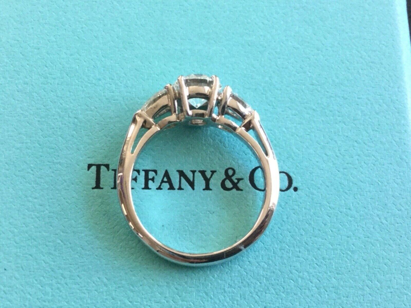 Tiffany & Co. 3-Stone Round and Pear Diamond Engagement Ring F VS1 In Excellent Condition For Sale In Middletown, DE