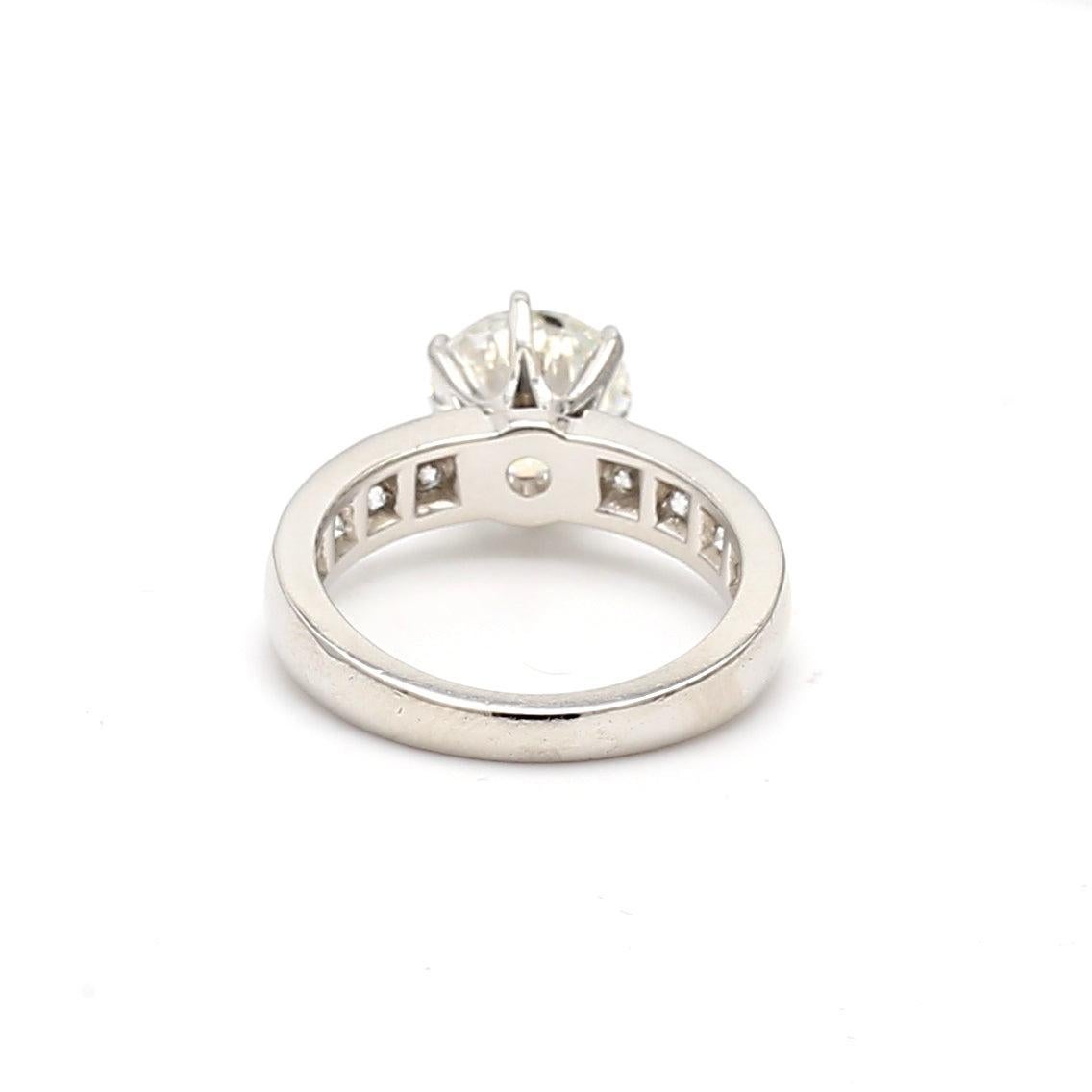 Tiffany & Co 3.00 Carat Round Brilliant Diamond Platinum Engagement Ring For Sale 9