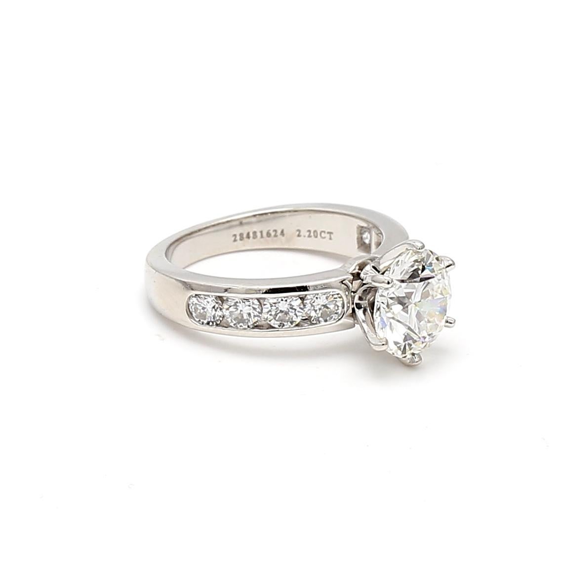 Brilliant Cut Tiffany & Co 3.00 Carat Round Brilliant Diamond Platinum Engagement Ring For Sale