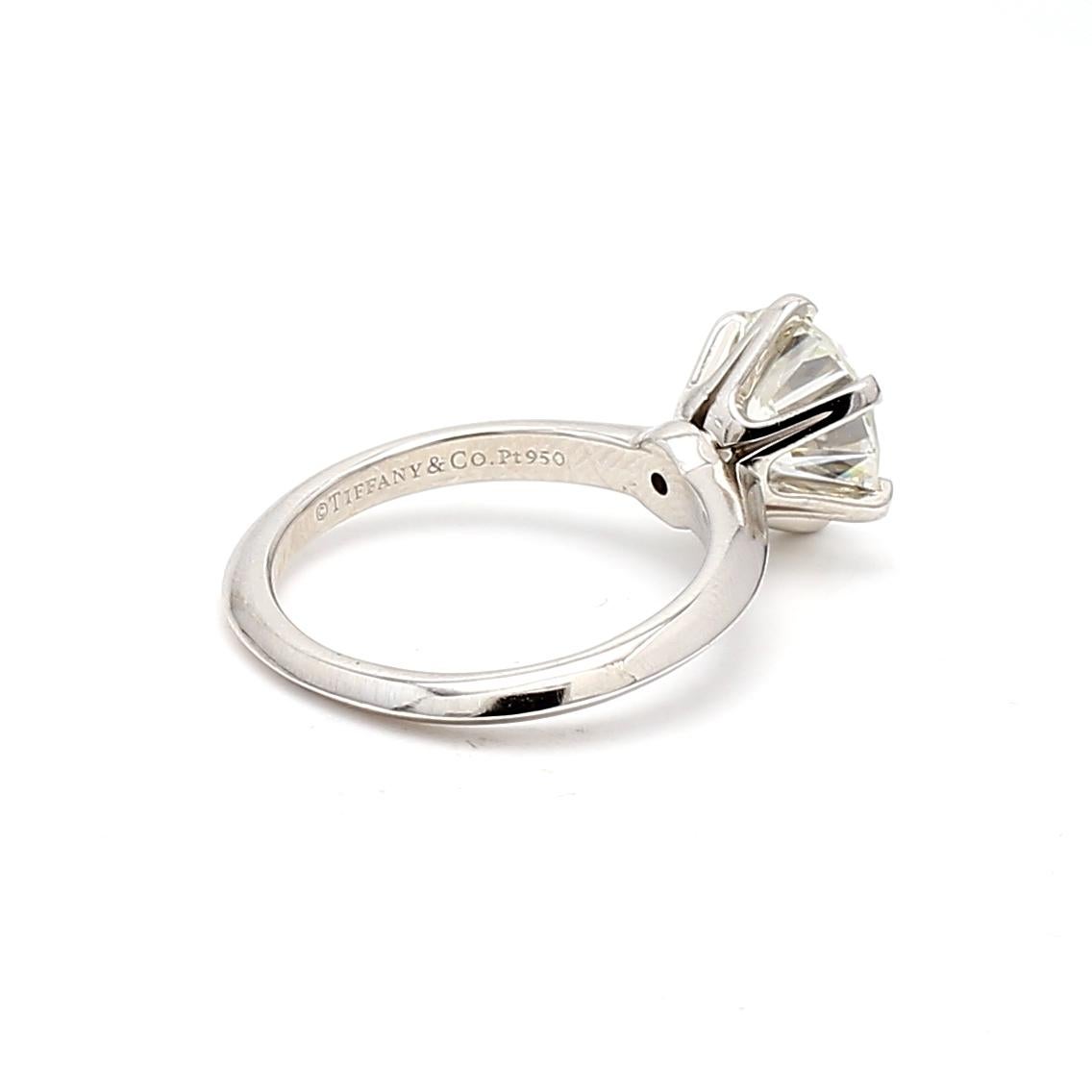Contemporary Tiffany & Co 3.03 Carat Round Brilliant I VS1 Diamond Platinum Engagement Ring For Sale