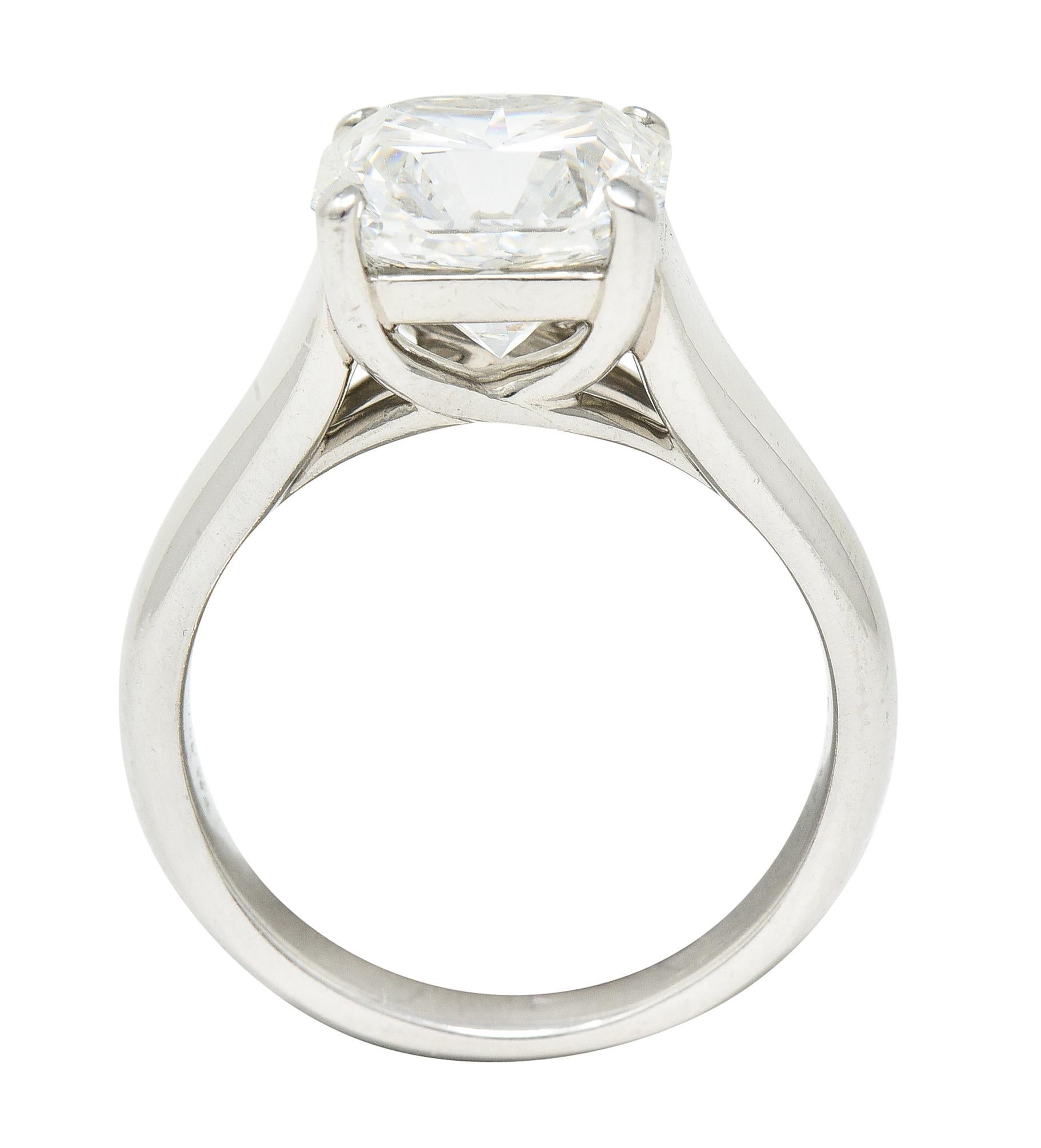 Tiffany & Co. Bague de fiançailles solitaire en platine avec diamant taille Lucida de 3,06 carats 3