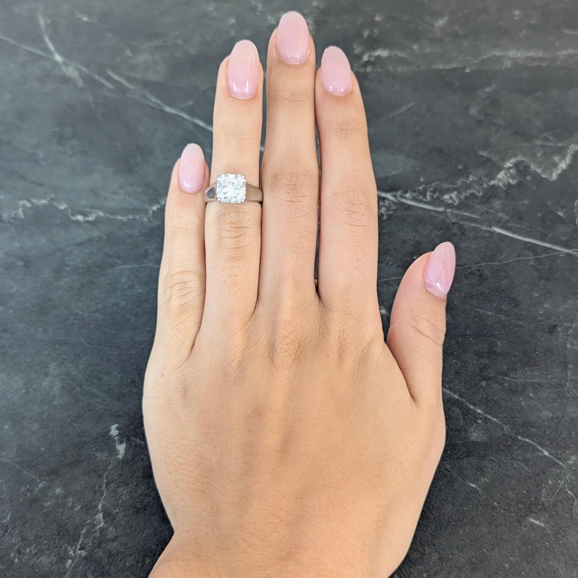 Tiffany & Co. Bague de fiançailles solitaire en platine avec diamant taille Lucida de 3,06 carats 8