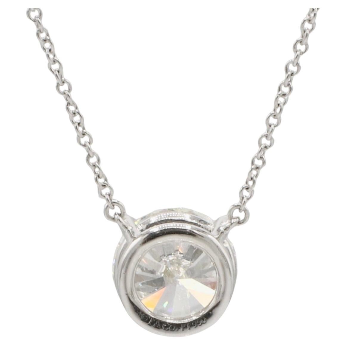Collar colgante de platino con diamantes redondos naturales Tiffany & Co. de 3,07 quilates I VS1 Corte redondo en venta