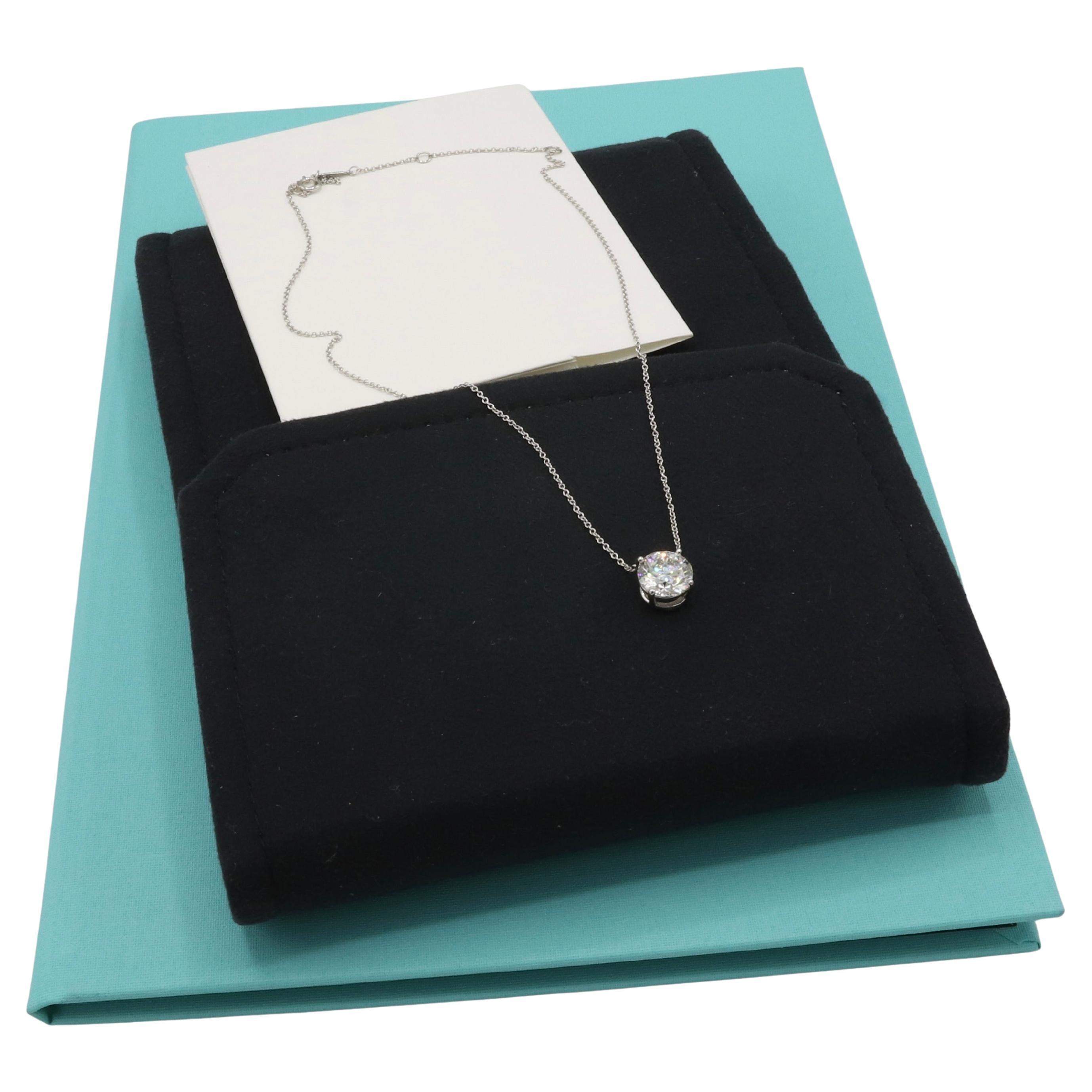 De las mujeres Collar colgante de platino con diamantes redondos naturales Tiffany & Co. de 3,07 quilates I VS1 en venta