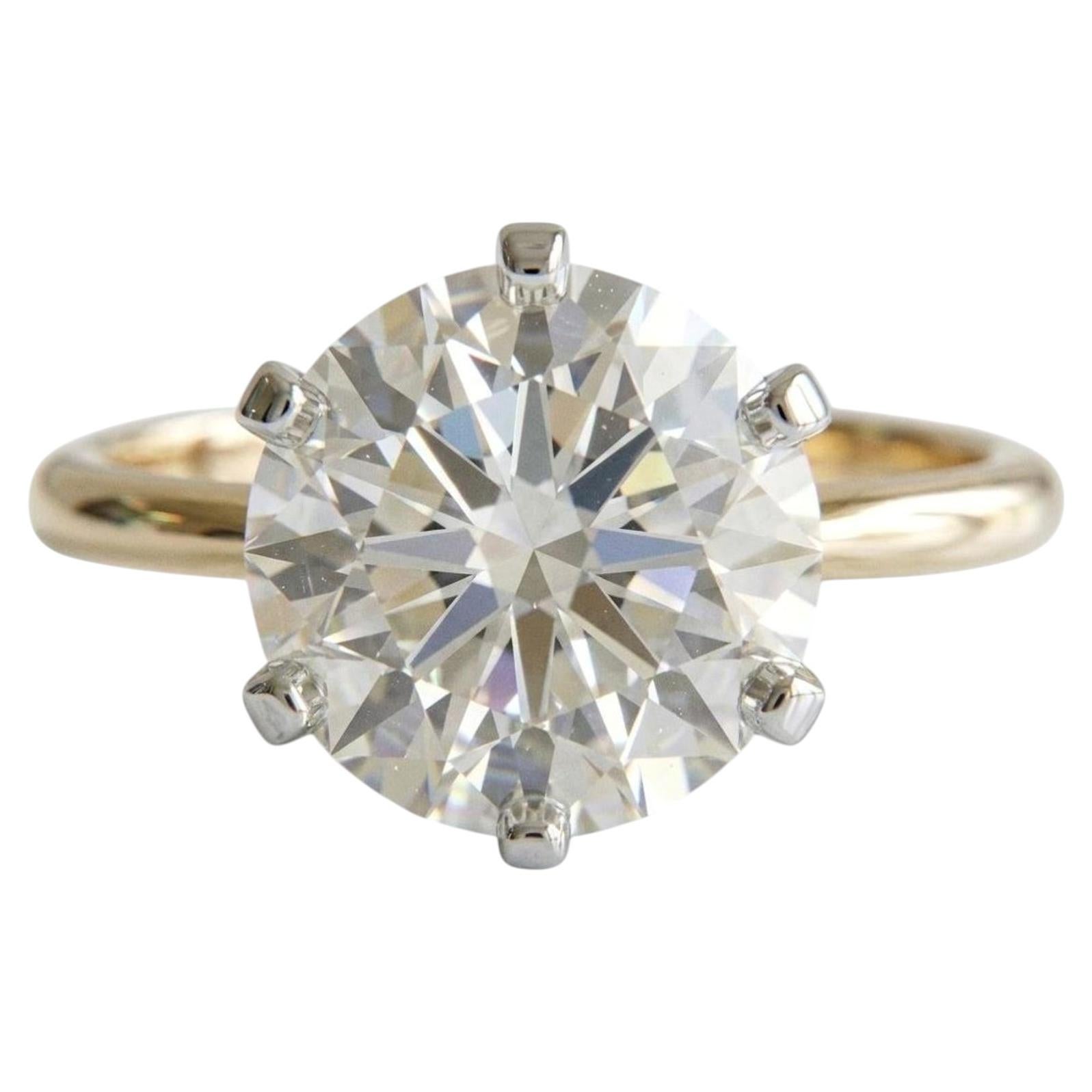 Tiffany & Co. 3.07 Carat Round Brilliant Diamond Solitaire Engagement Ring