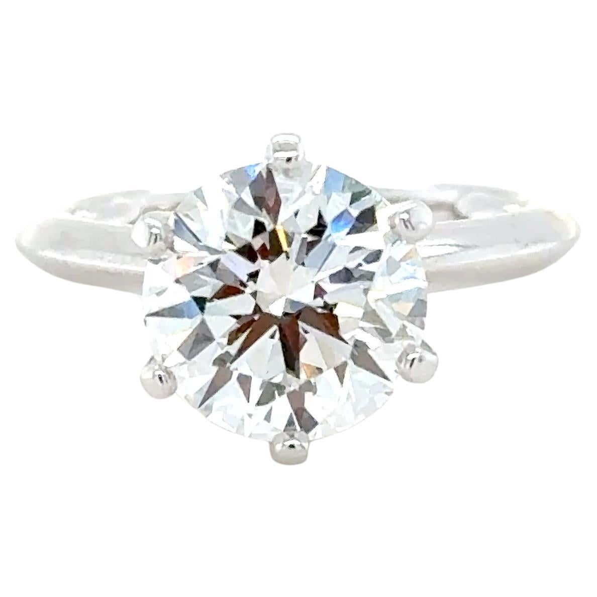 Verlobungsring von Tiffany & Co. mit 3.08 Karat rundem Diamanten im Brillantschliff im Angebot