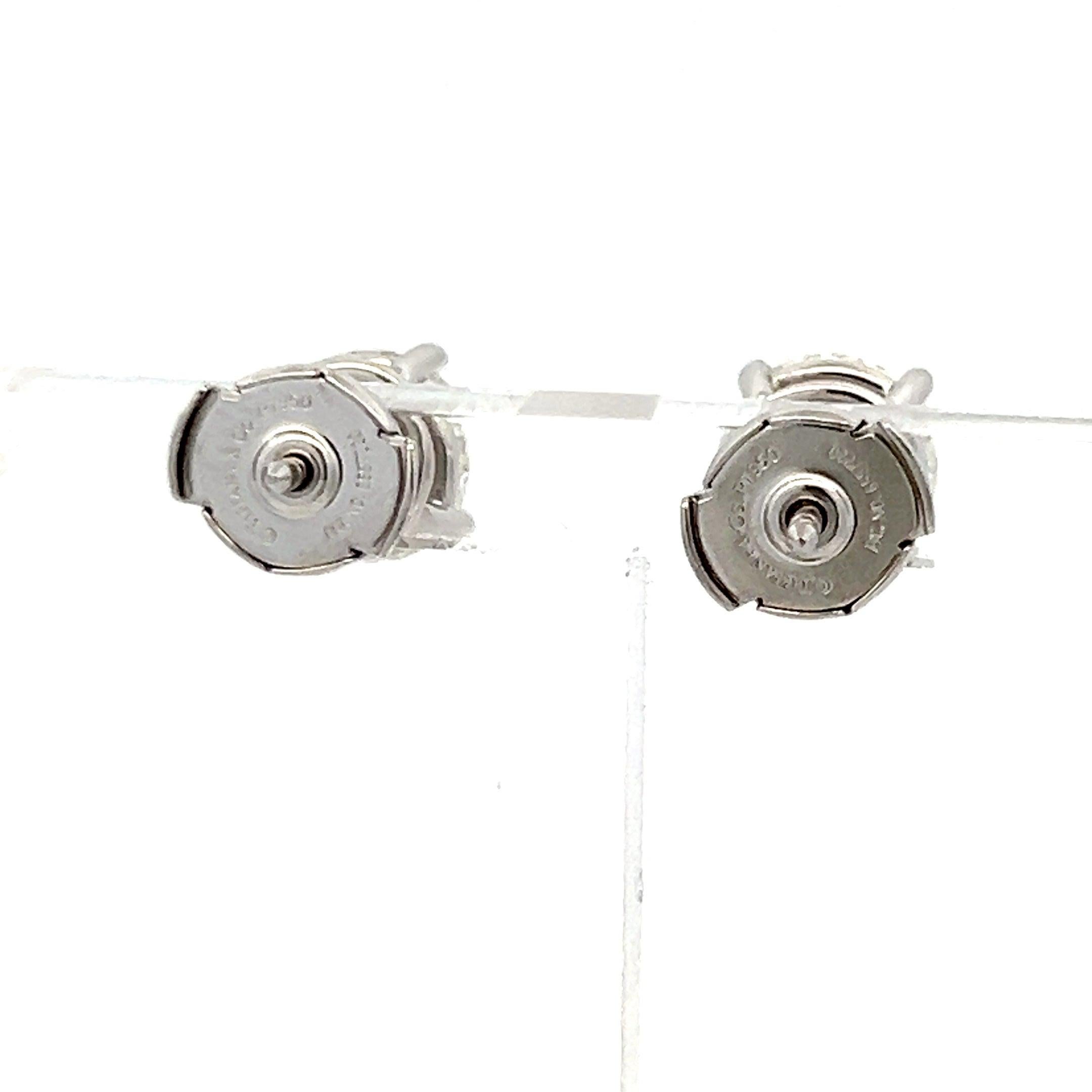 Women's Tiffany & Co 3.12 Carat H-VS1 Diamonds Platinum Stud Earrings For Sale